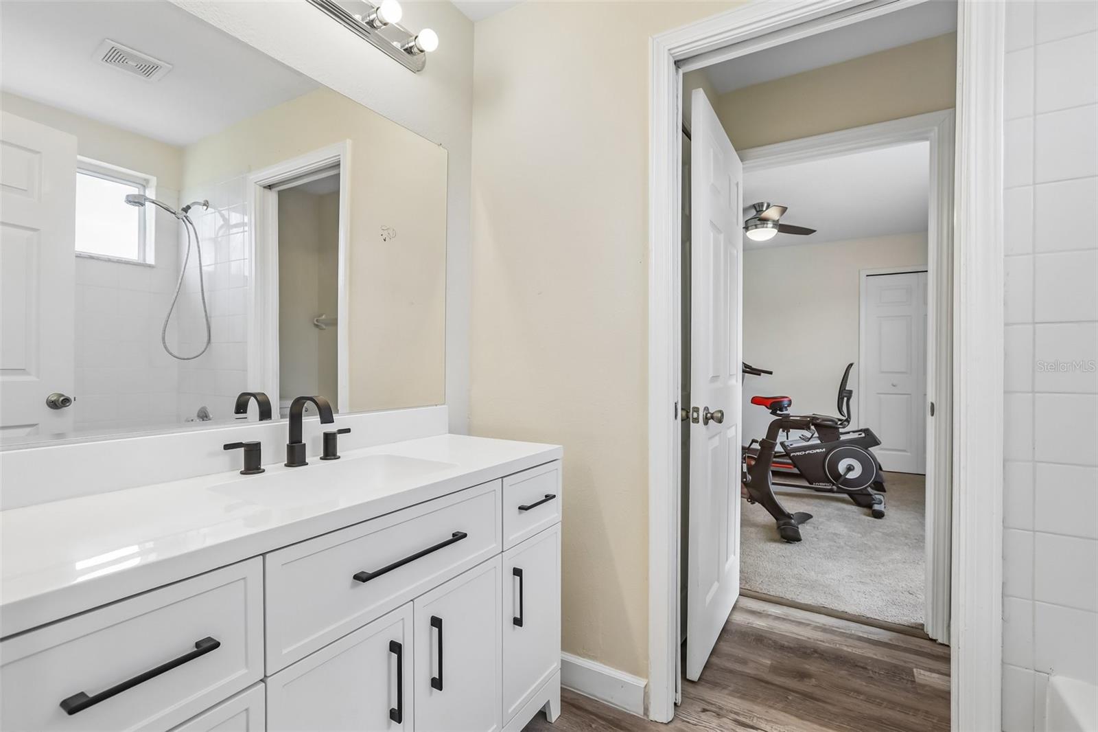 2206 WOODEN SHOE WAY — photo 27