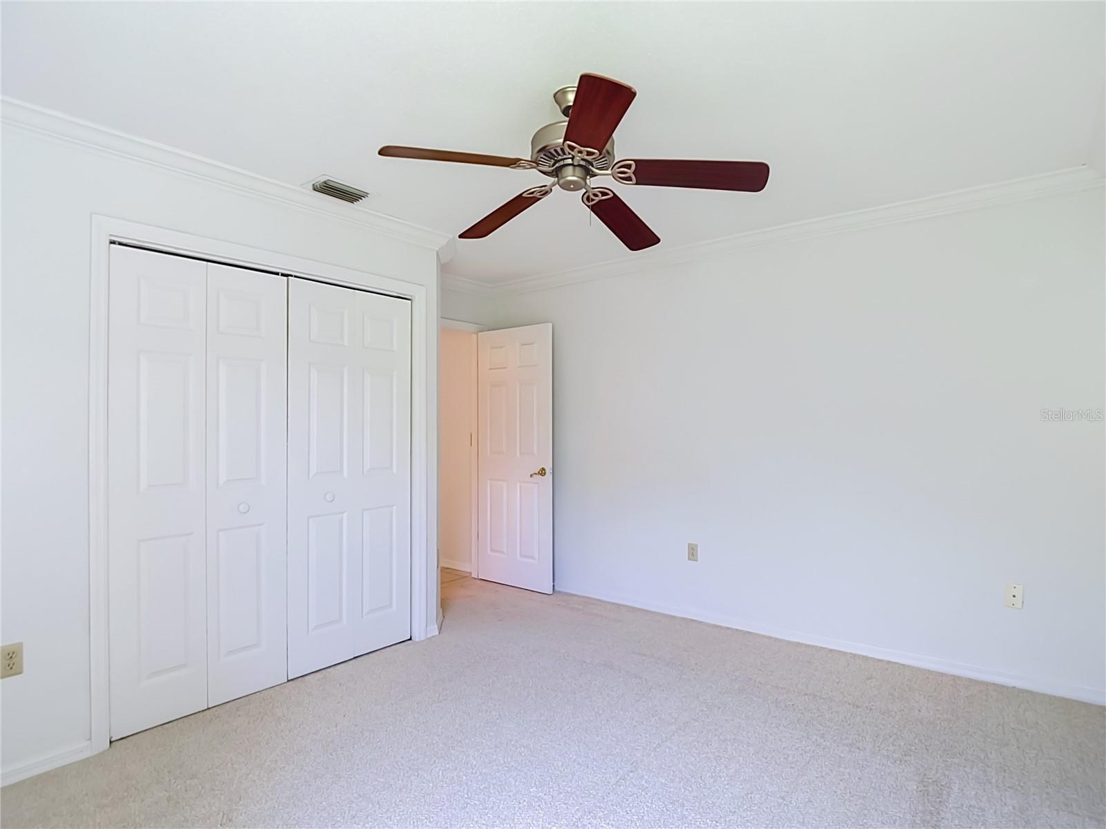 13827 WOODWARD DR — photo 28