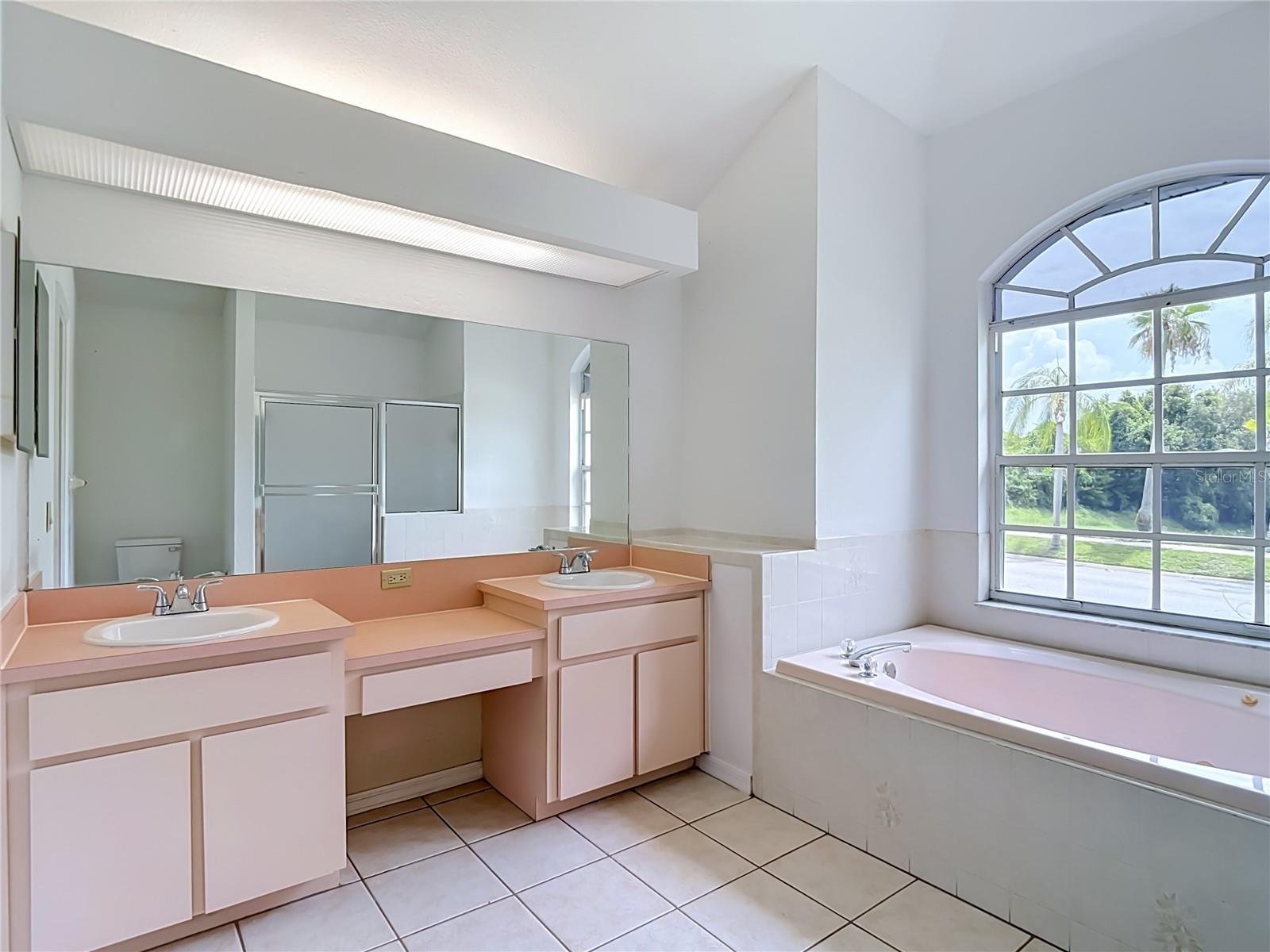 13827 WOODWARD DR — photo 48