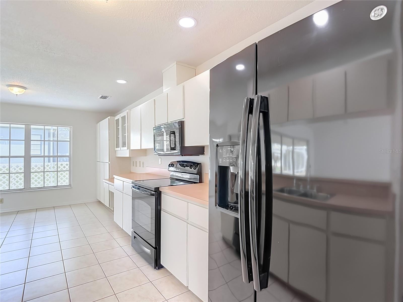 13827 WOODWARD DR — photo 11