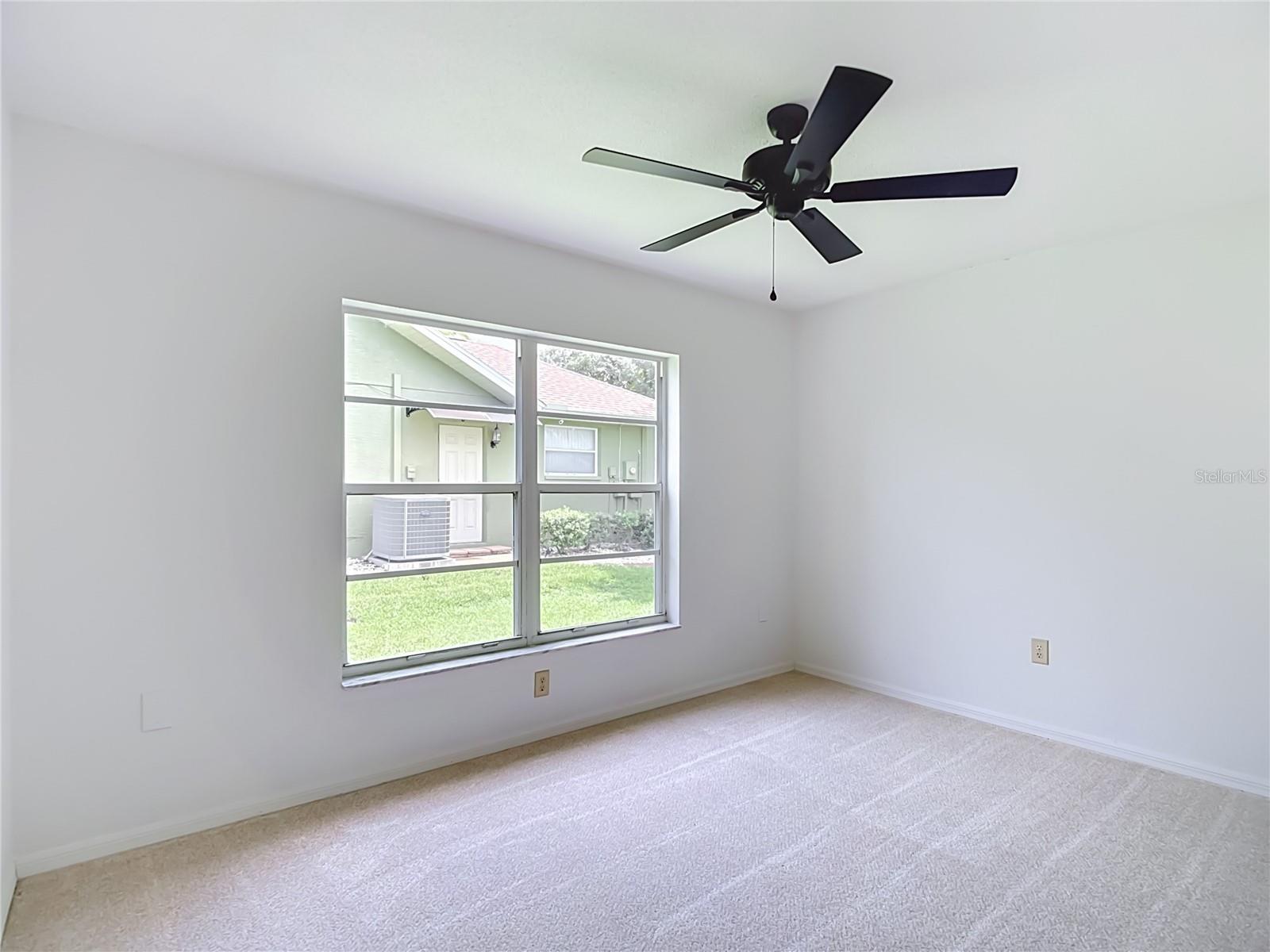 13827 WOODWARD DR — photo 31