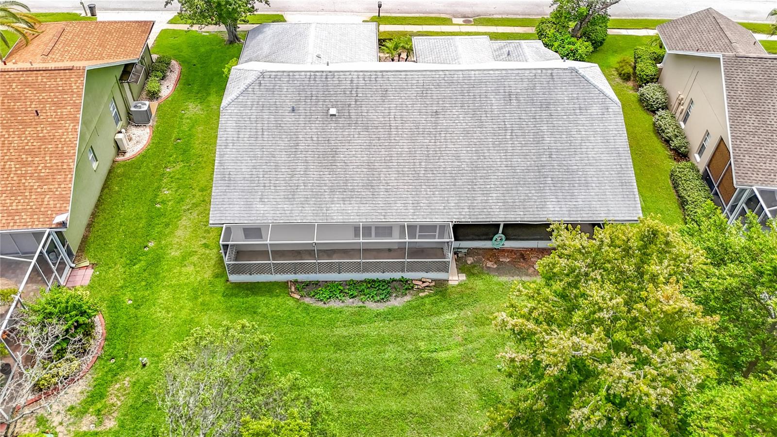 13827 WOODWARD DR — photo 63