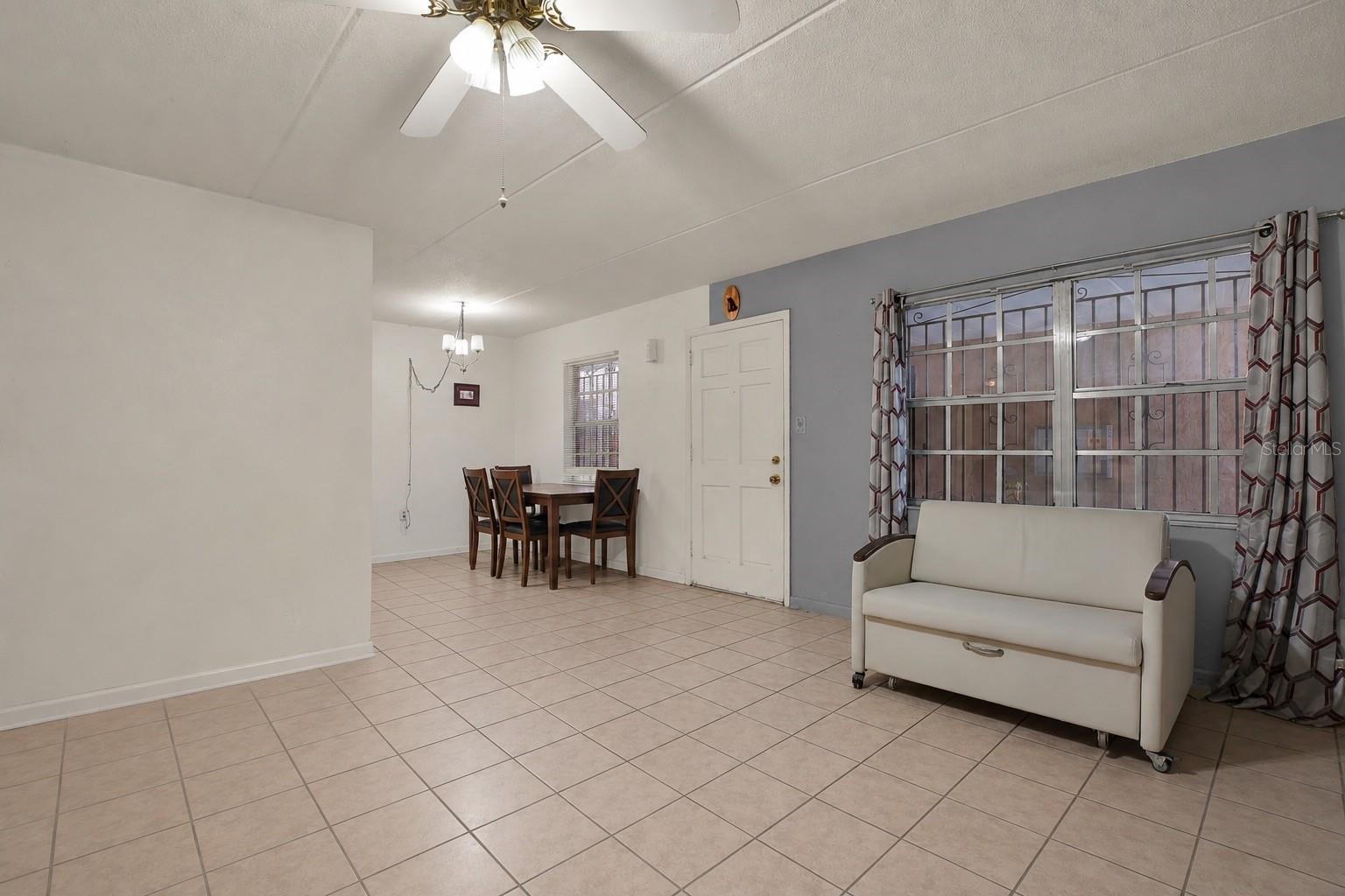4701 CHRISTA CT #341 — photo 3