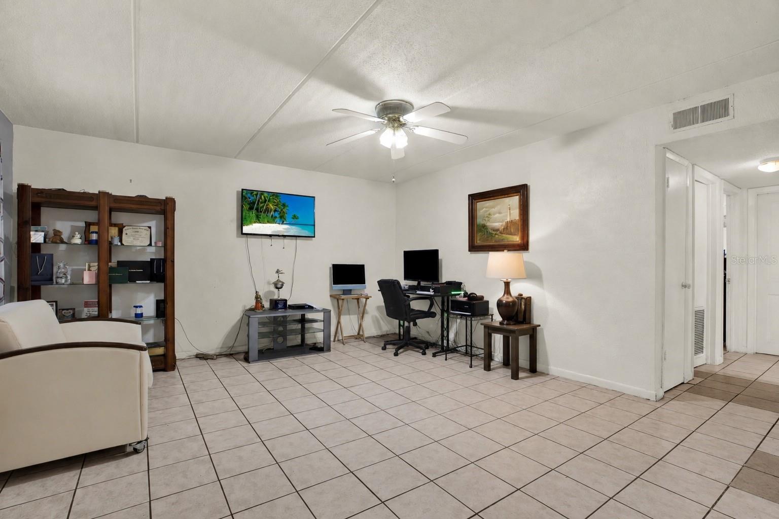 4701 CHRISTA CT #341 — photo 7