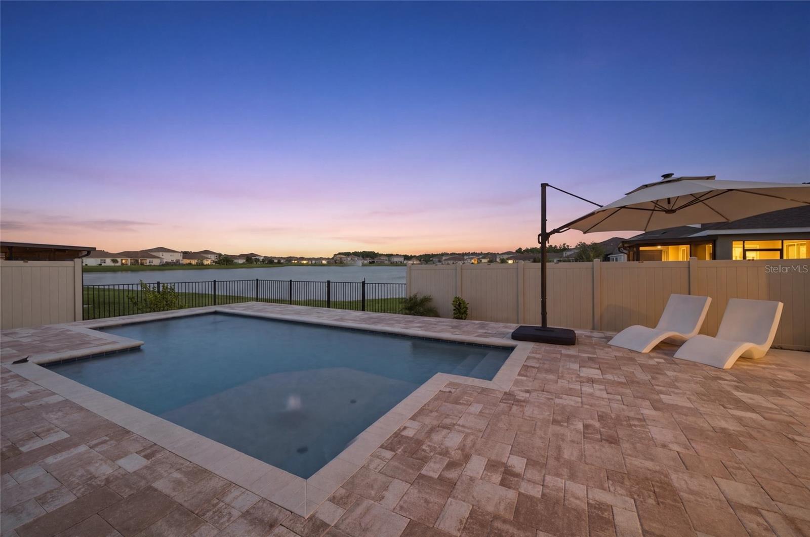 2927 LIVING CORAL DR — photo 2