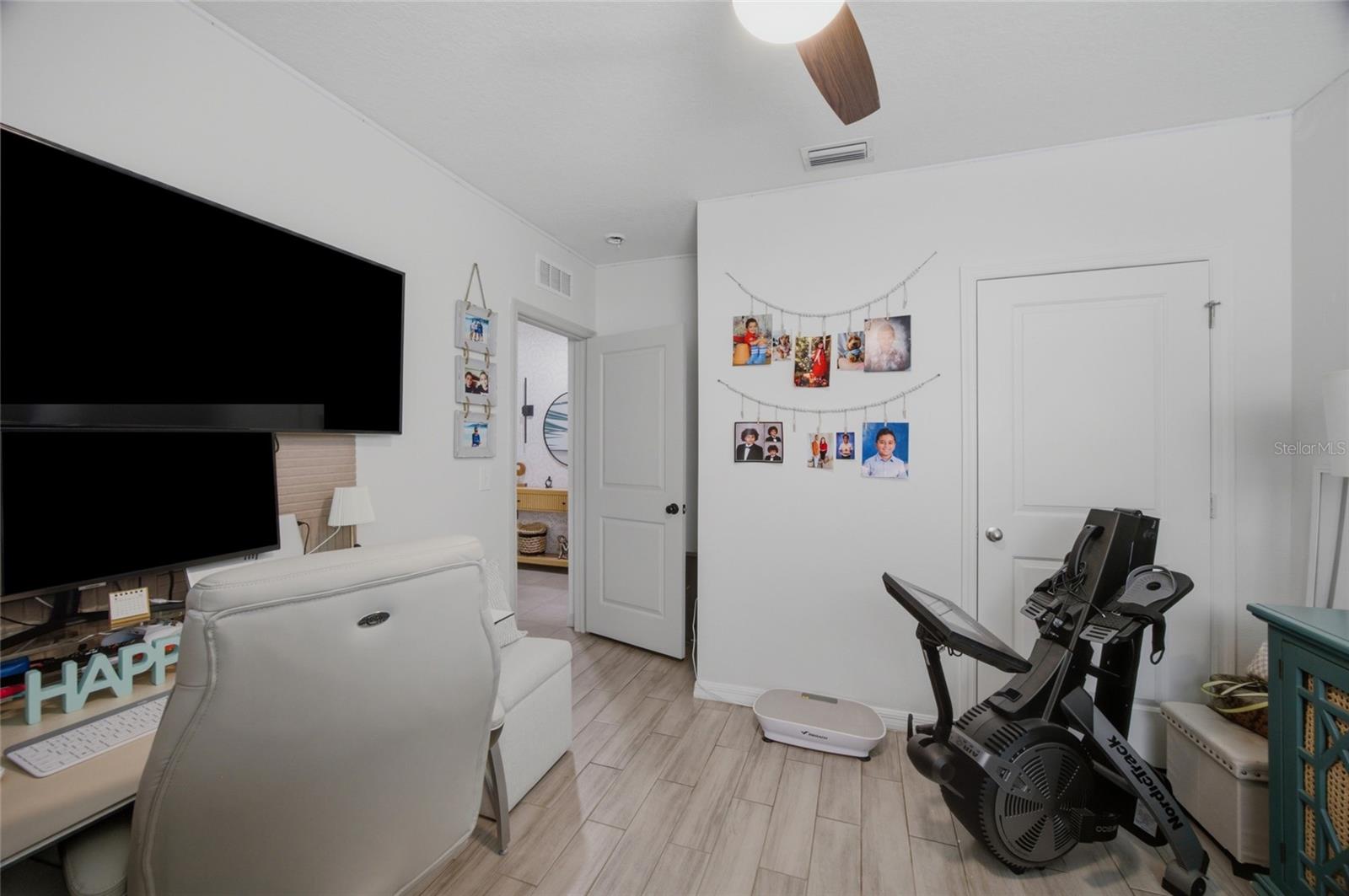 2927 LIVING CORAL DR — photo 28