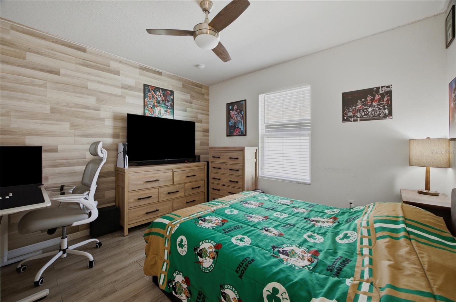 2927 LIVING CORAL DR — photo 25