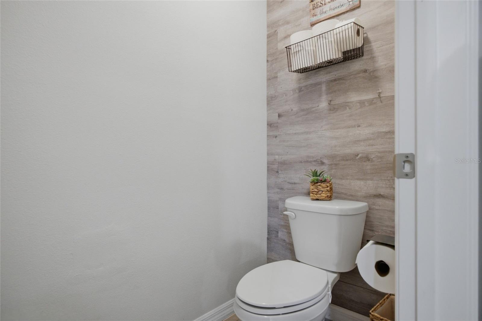 2927 LIVING CORAL DR — photo 18