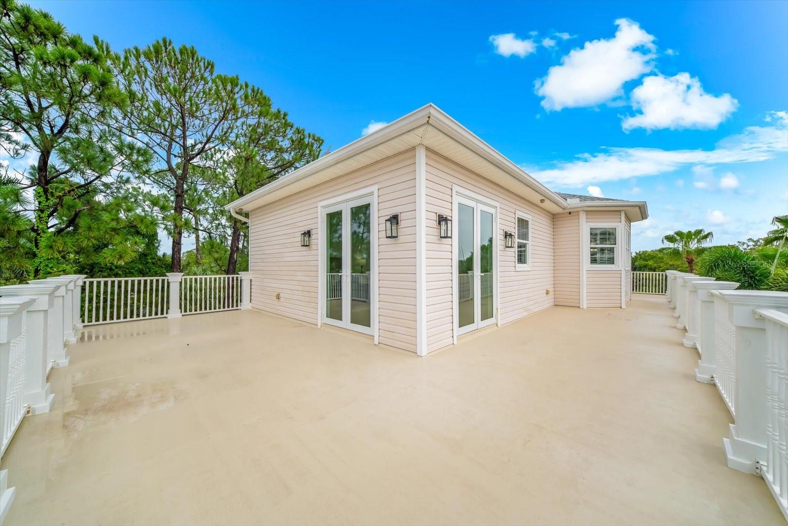 1700 OYSTER POINT WAY — photo 46