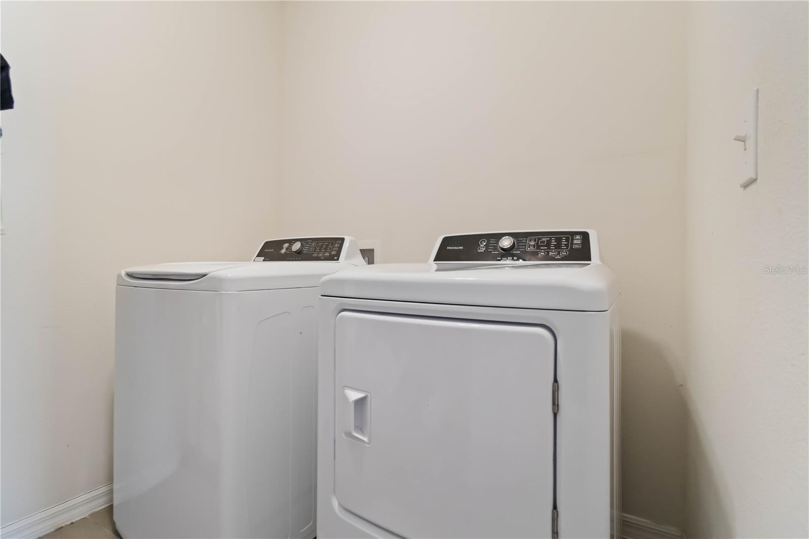 5904 SILVER SAGE WAY — photo 30