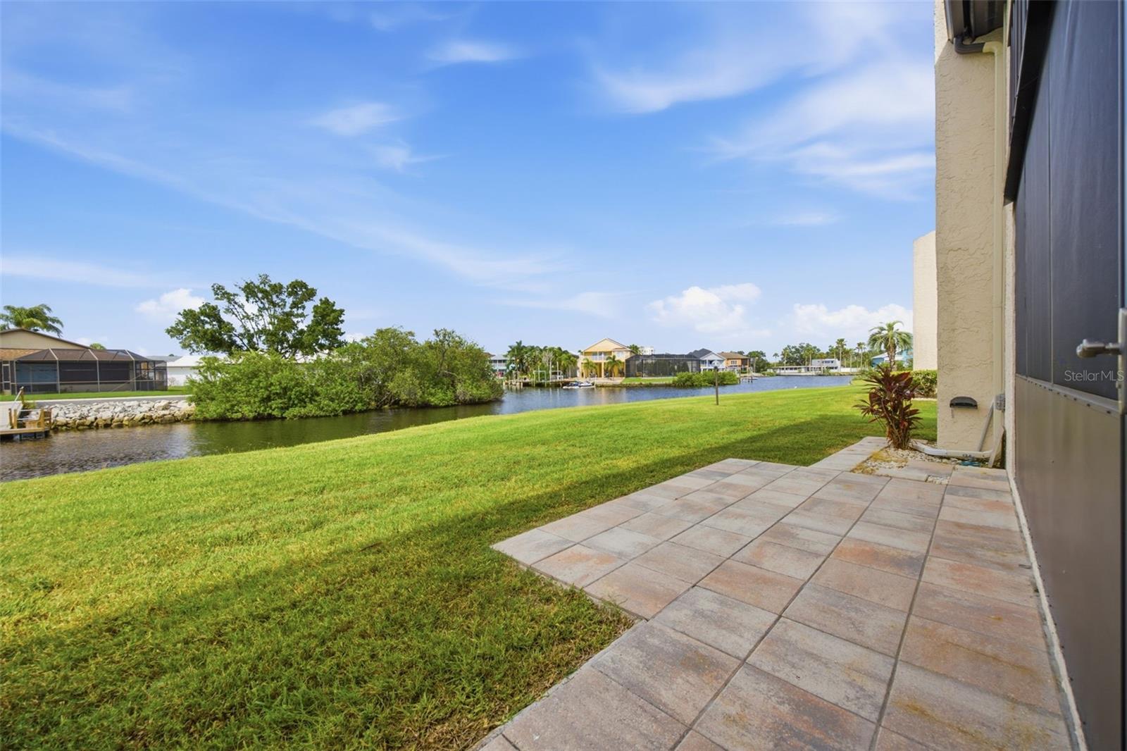 4555 MARINE PKWY #106 — photo 30