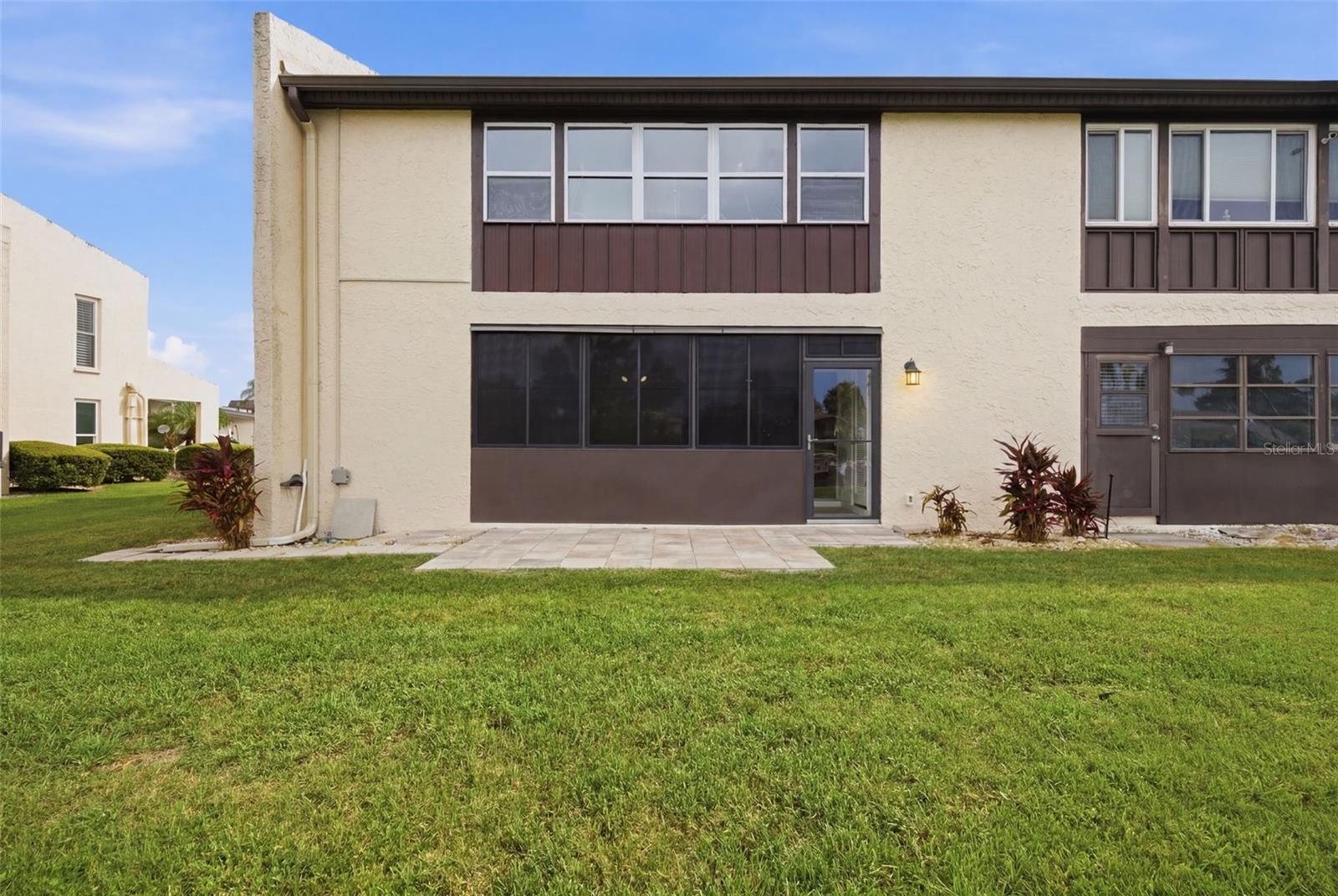 4555 MARINE PKWY #106 — photo 31