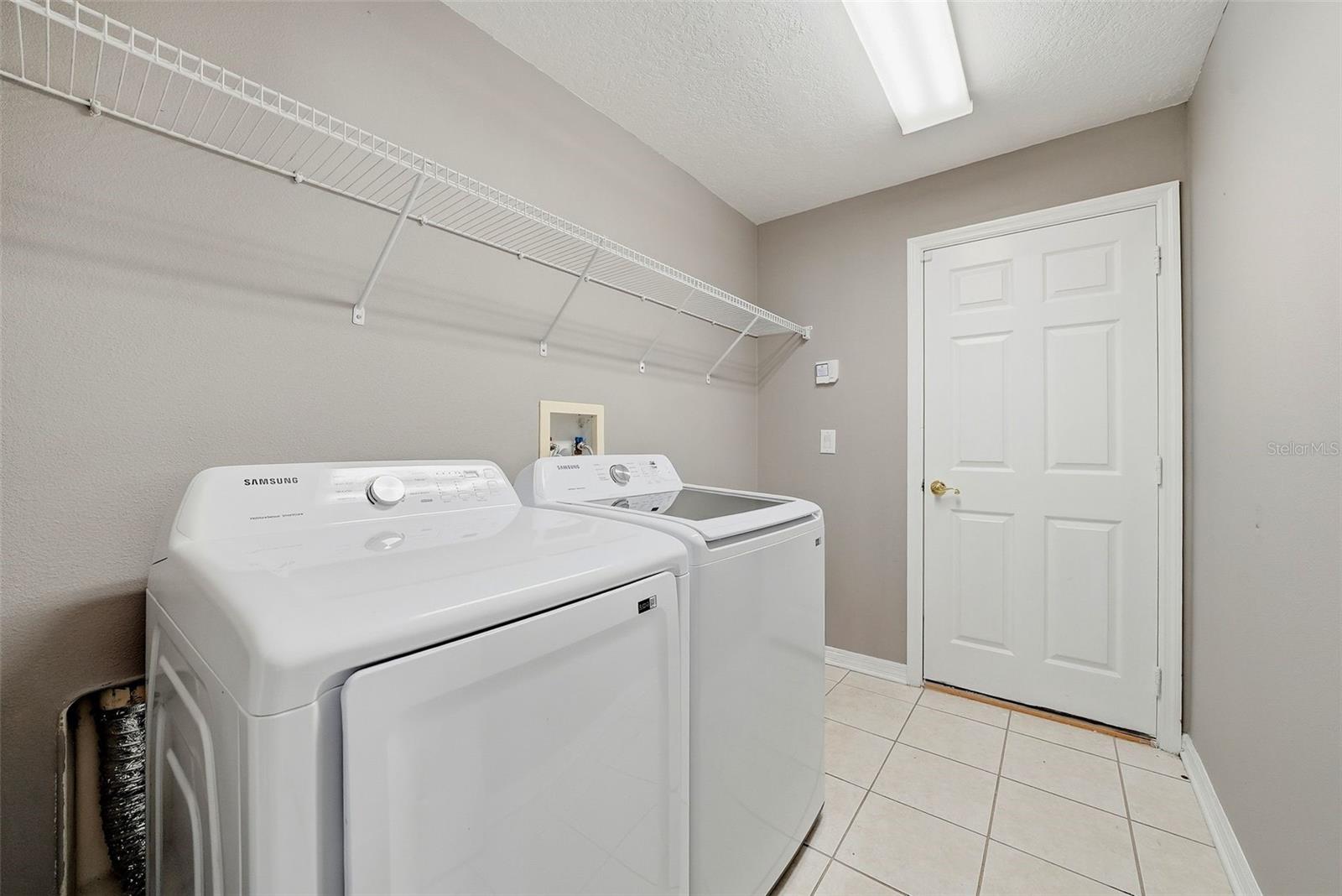 5553 BRADDOCK DR — photo 39