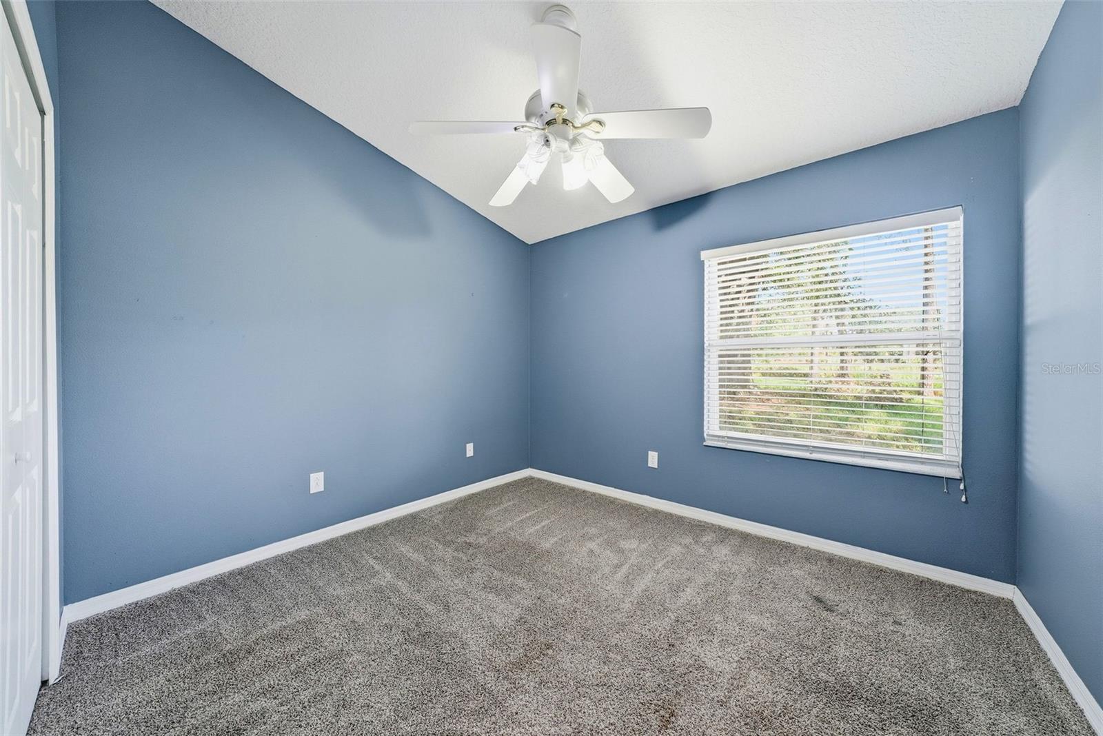 5553 BRADDOCK DR — photo 33