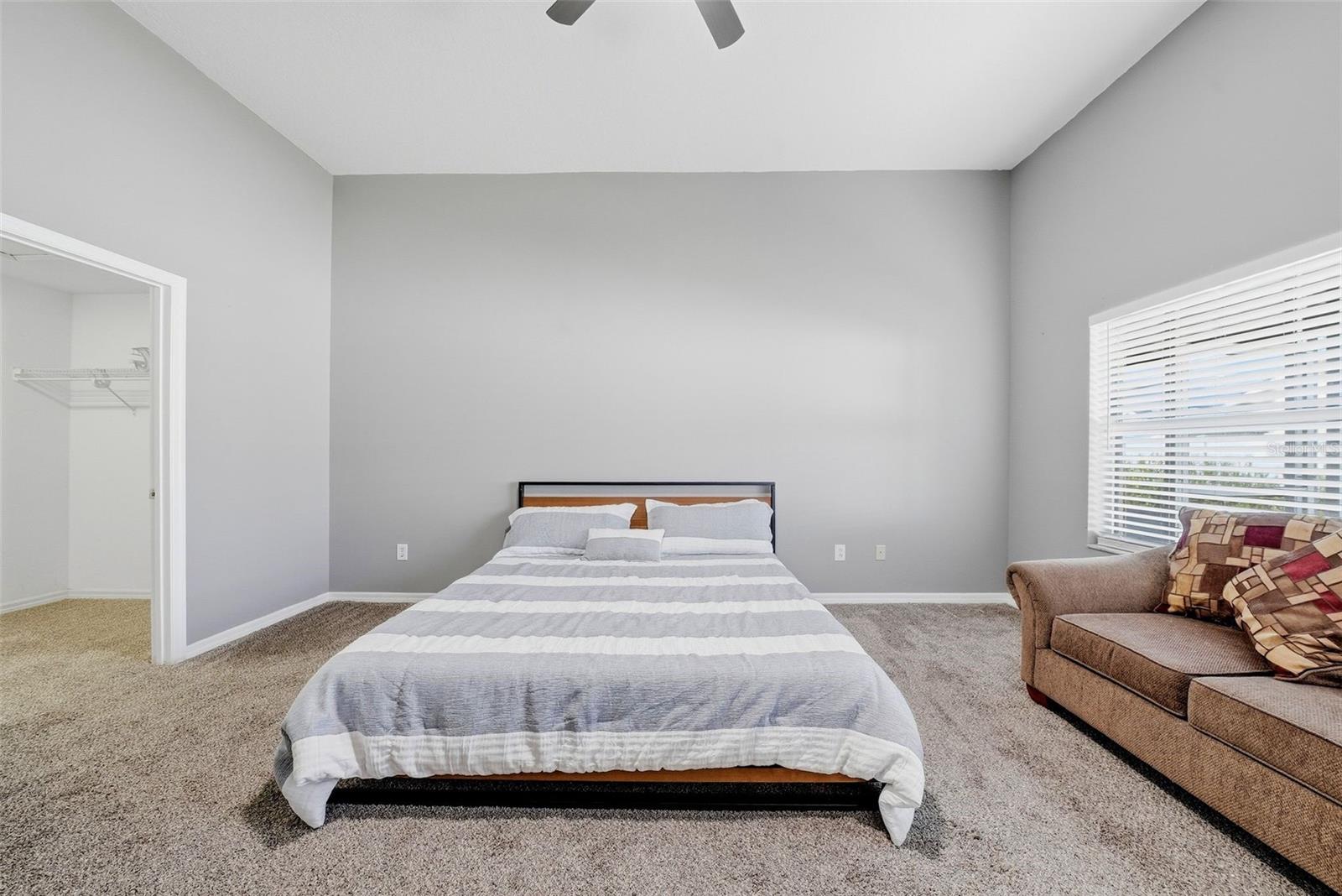 5553 BRADDOCK DR — photo 25