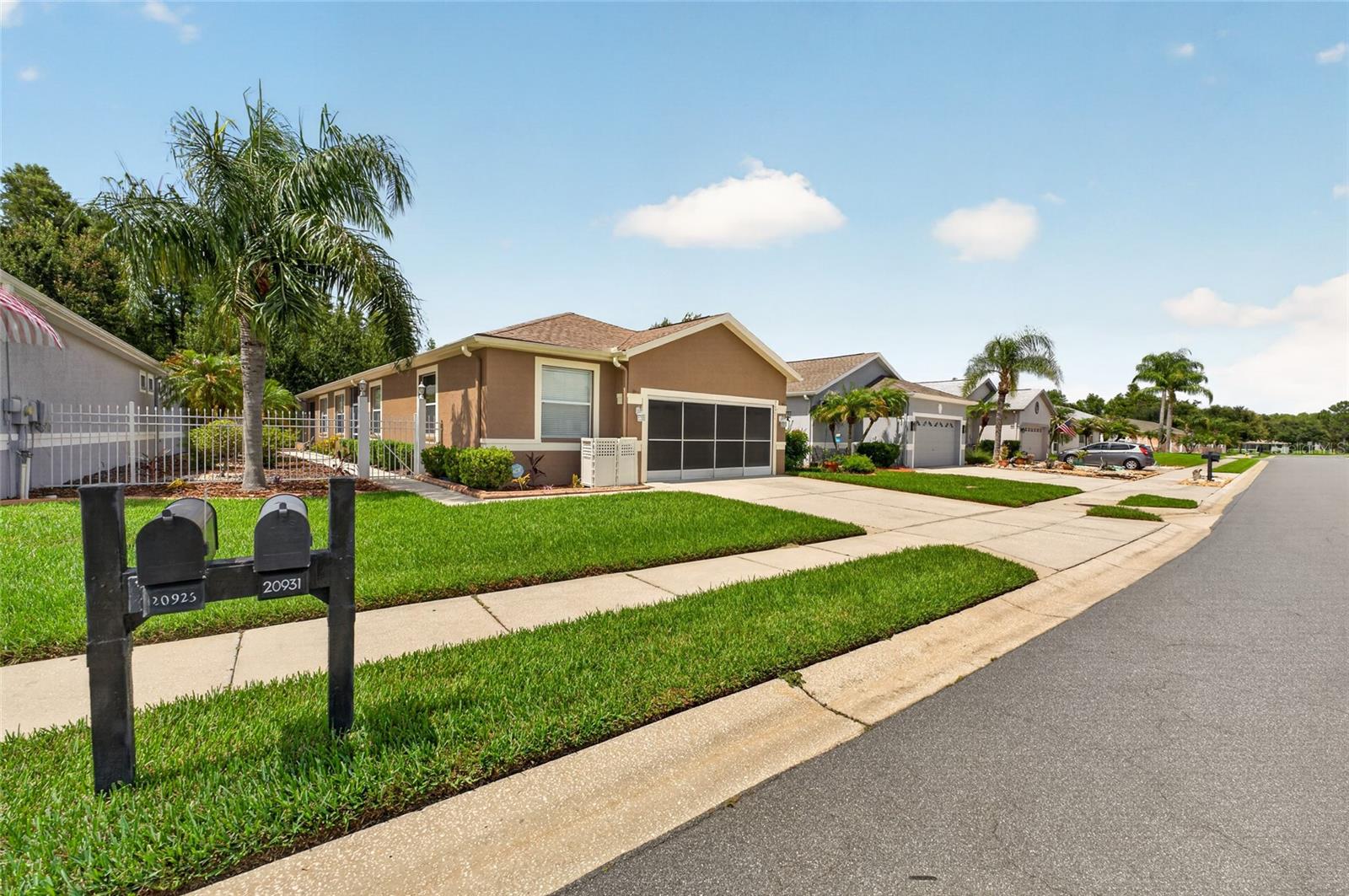 20931 DIAMONTE DR — photo 48