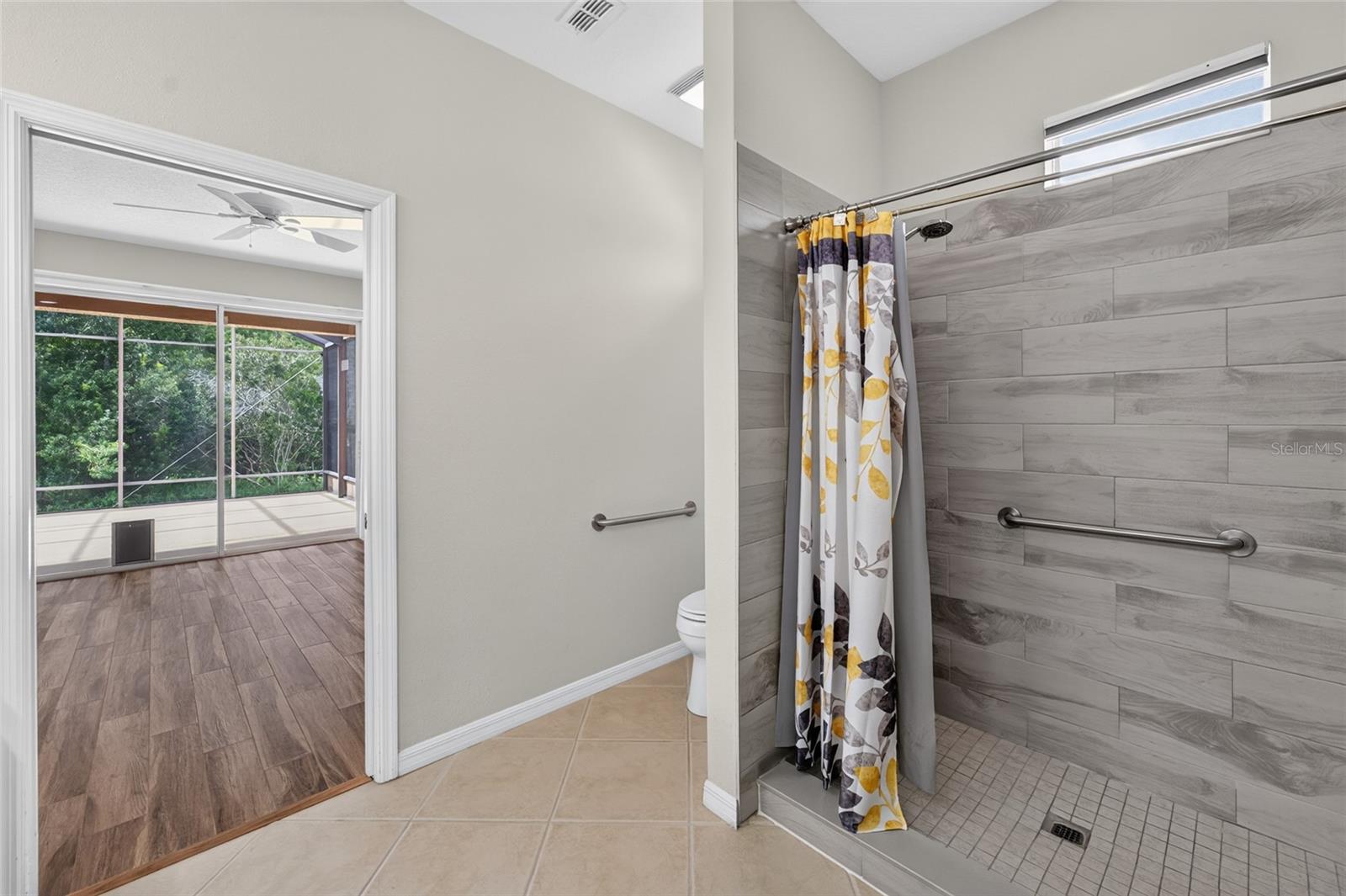 20931 DIAMONTE DR — photo 34