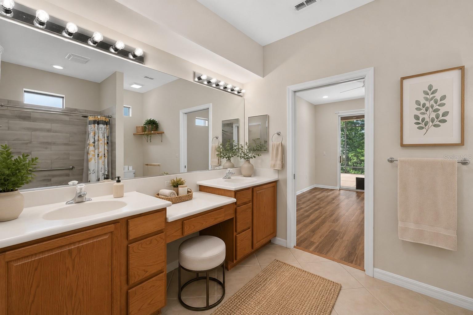 20931 DIAMONTE DR — photo 29