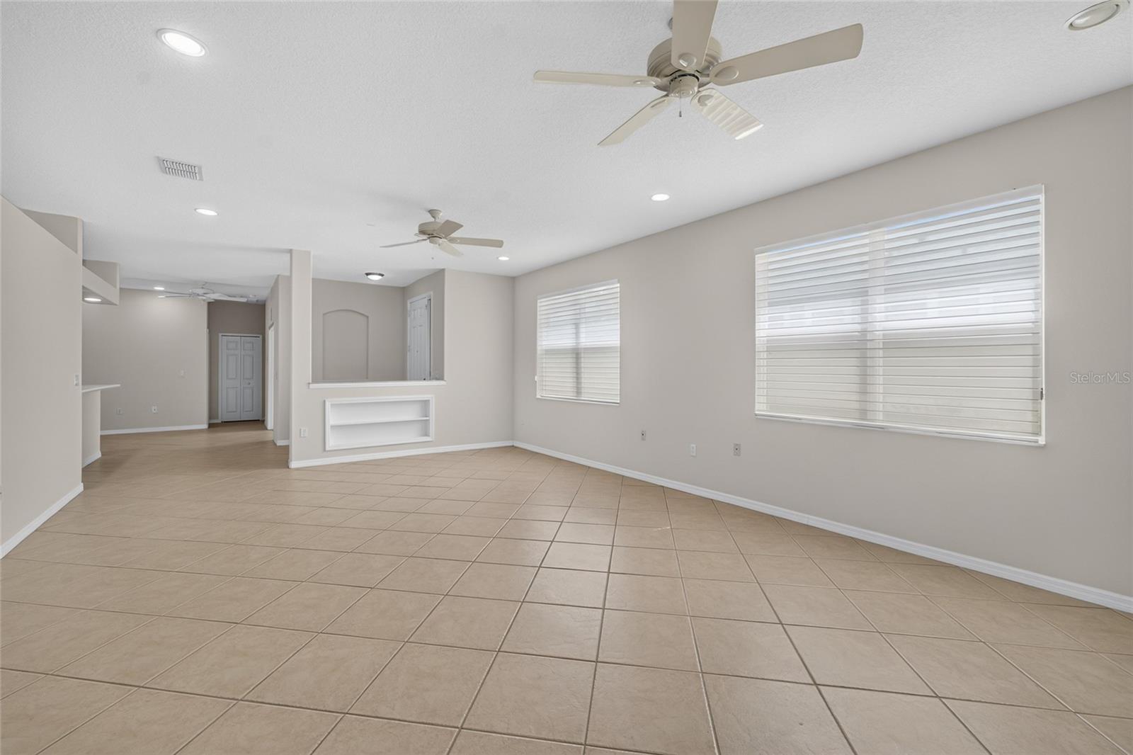 20931 DIAMONTE DR — photo 19