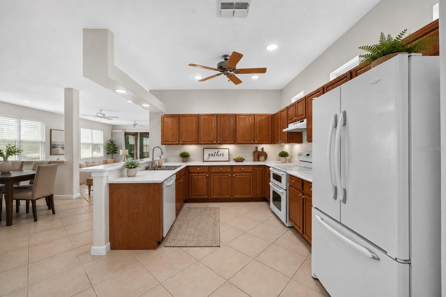 20931 DIAMONTE DR — photo 5