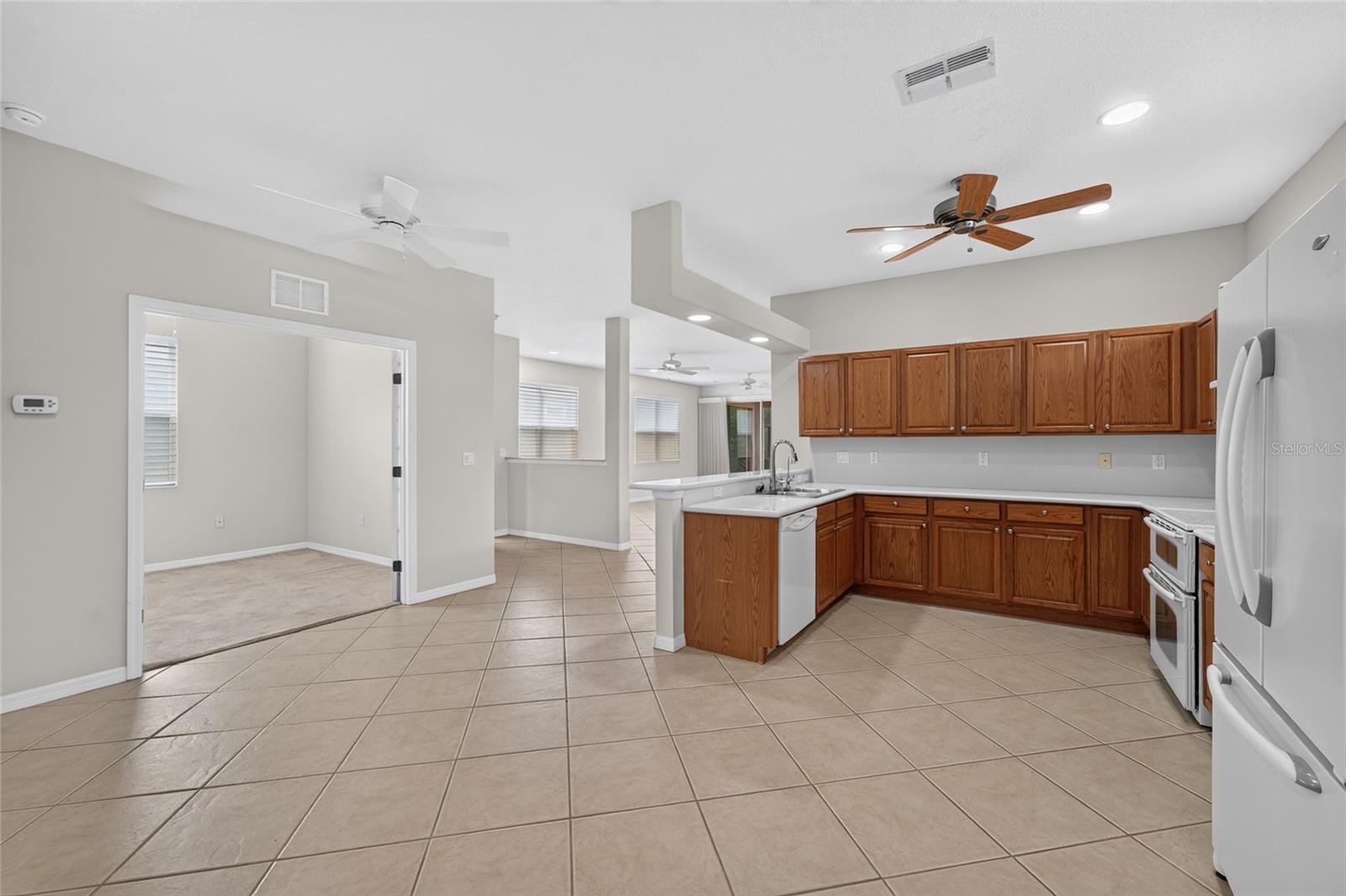 20931 DIAMONTE DR — photo 10