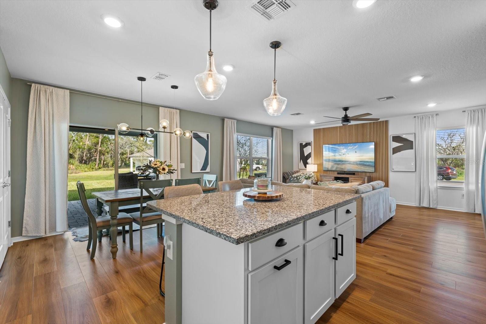 11875 ARMADA WAY — photo 10