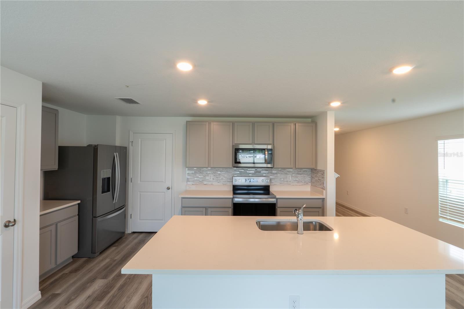 4409 SAND DOLLAR WAY — photo 24