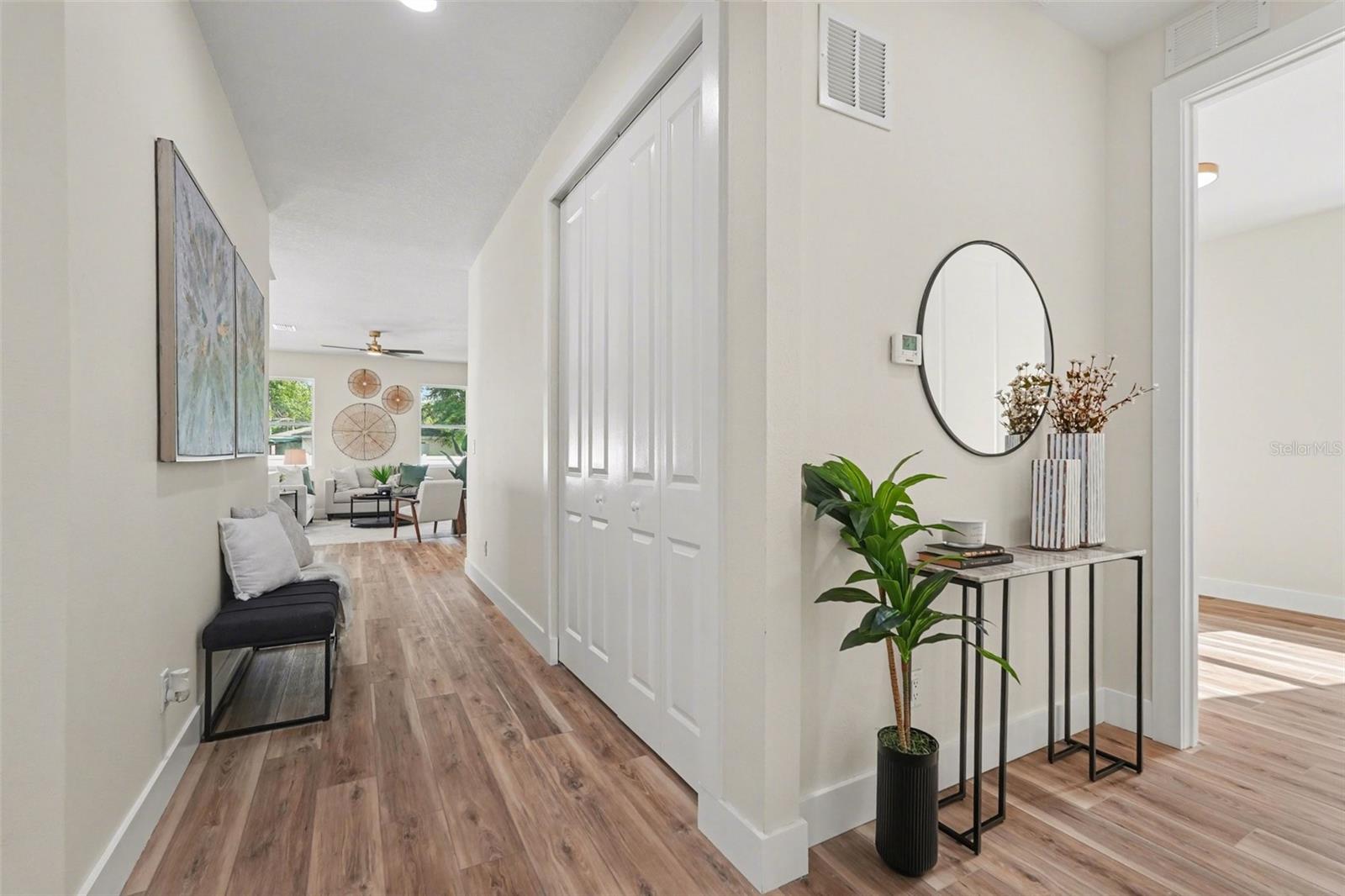 1719 W PERIO ST — photo 18