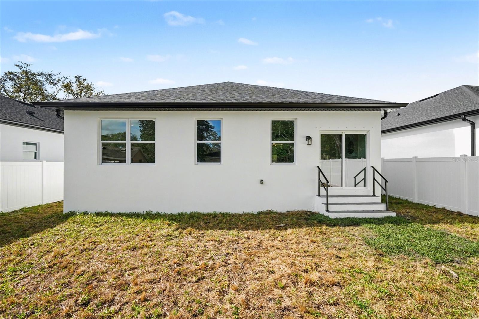 1719 W PERIO ST — photo 25