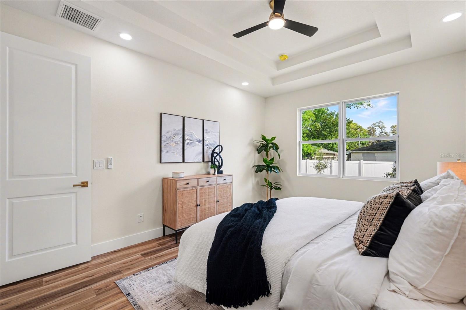 1719 W PERIO ST — photo 16