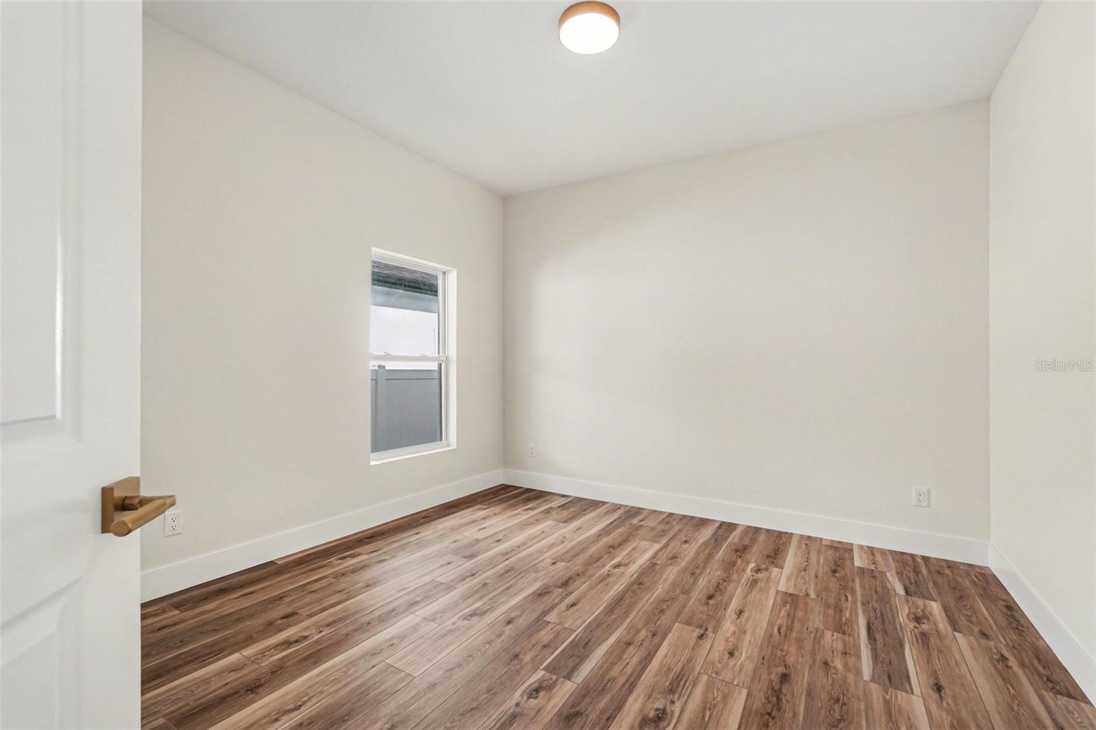 1719 W PERIO ST — photo 20