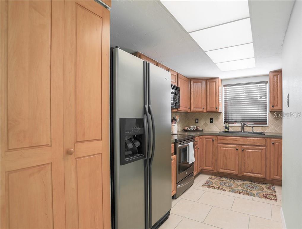 2907 HYDE PARK ST — photo 7