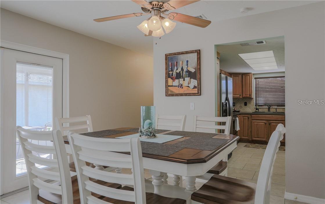 2907 HYDE PARK ST — photo 5