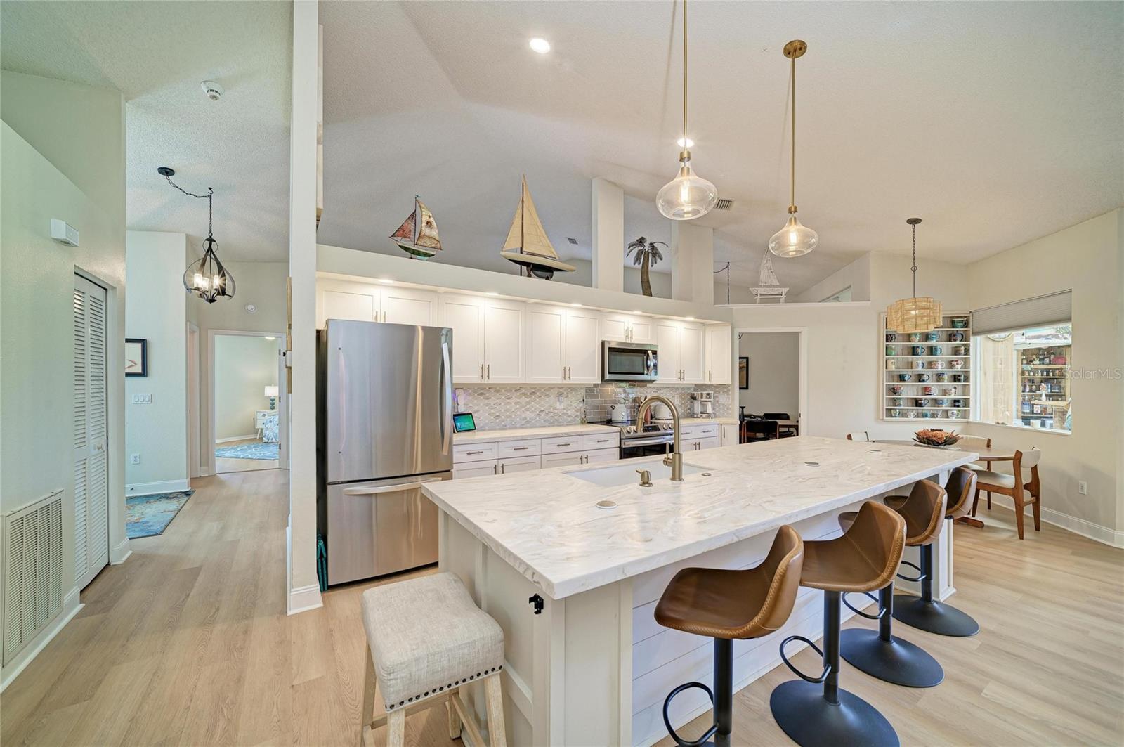6604 STONE RIVER RD — photo 13
