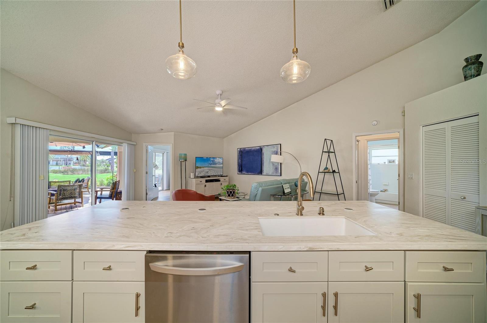 6604 STONE RIVER RD — photo 18