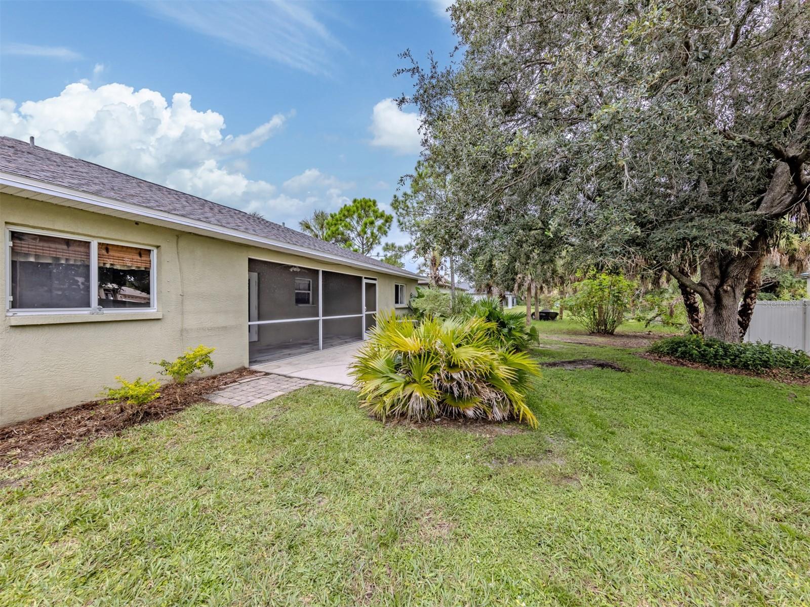 2136 PENGUIN LN — photo 25