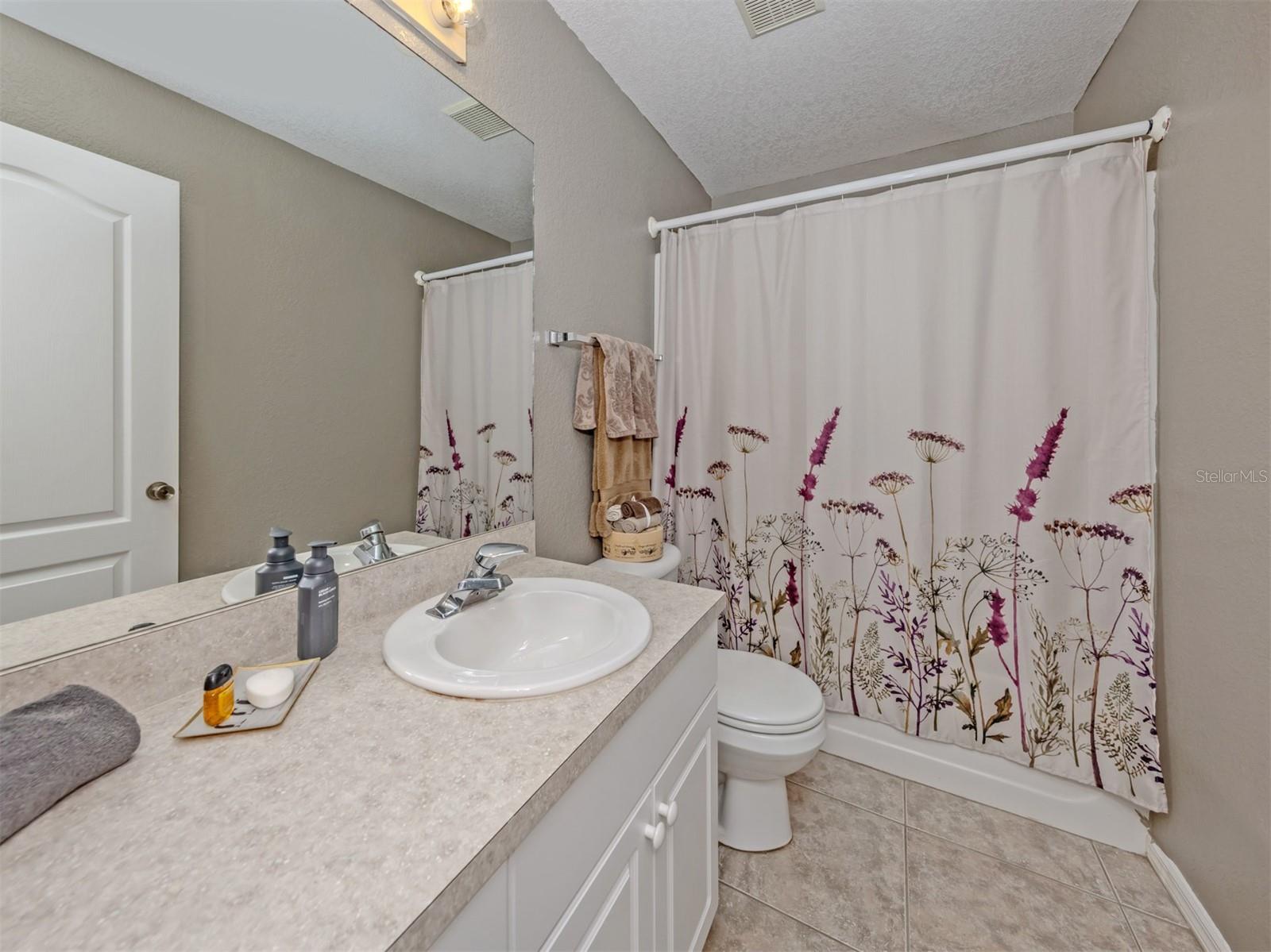 2136 PENGUIN LN — photo 21
