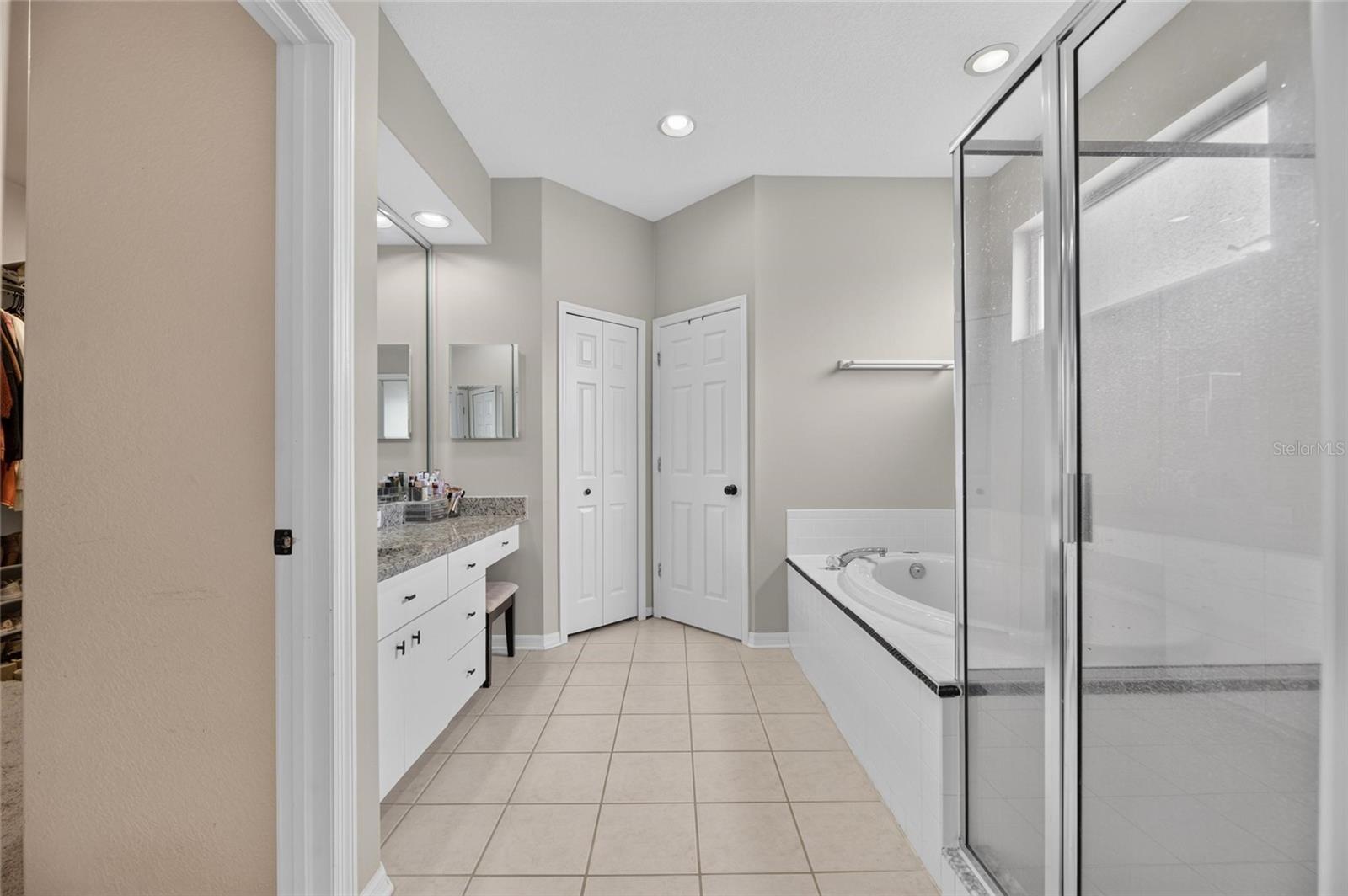 12419 RIVERGLEN DR — photo 44