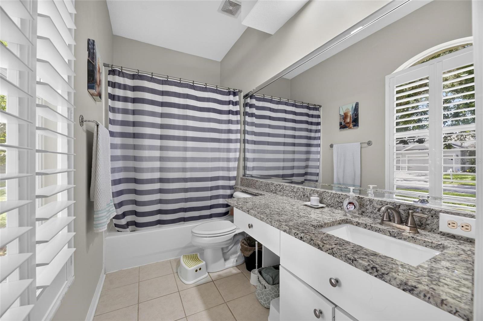 12419 RIVERGLEN DR — photo 30