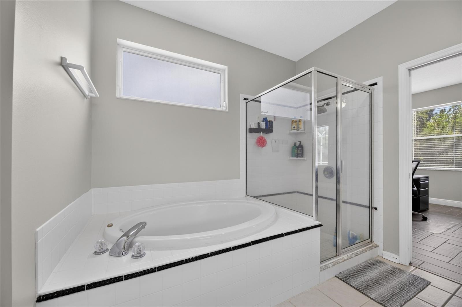 12419 RIVERGLEN DR — photo 46