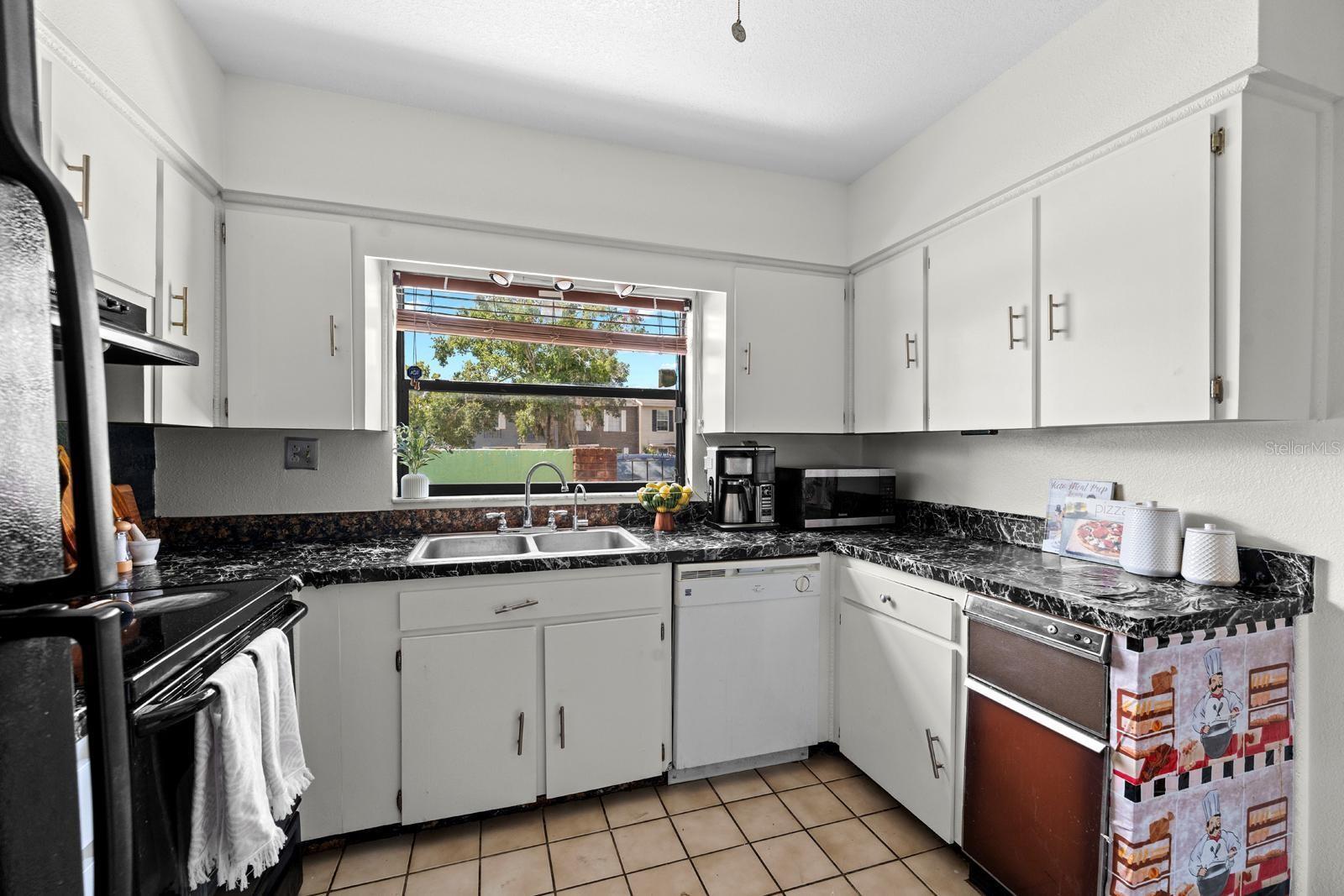 5220 BLANE DR — photo 6