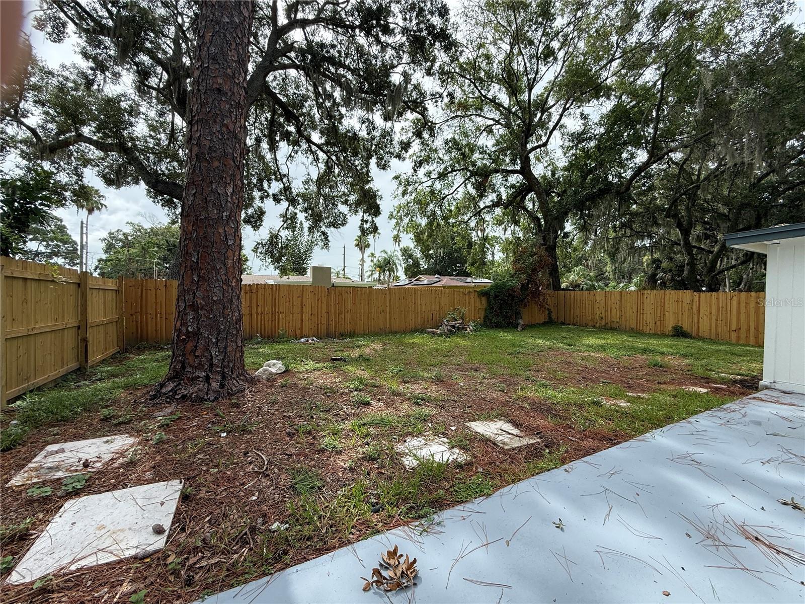 7138 PINEWOOD DR — photo 26