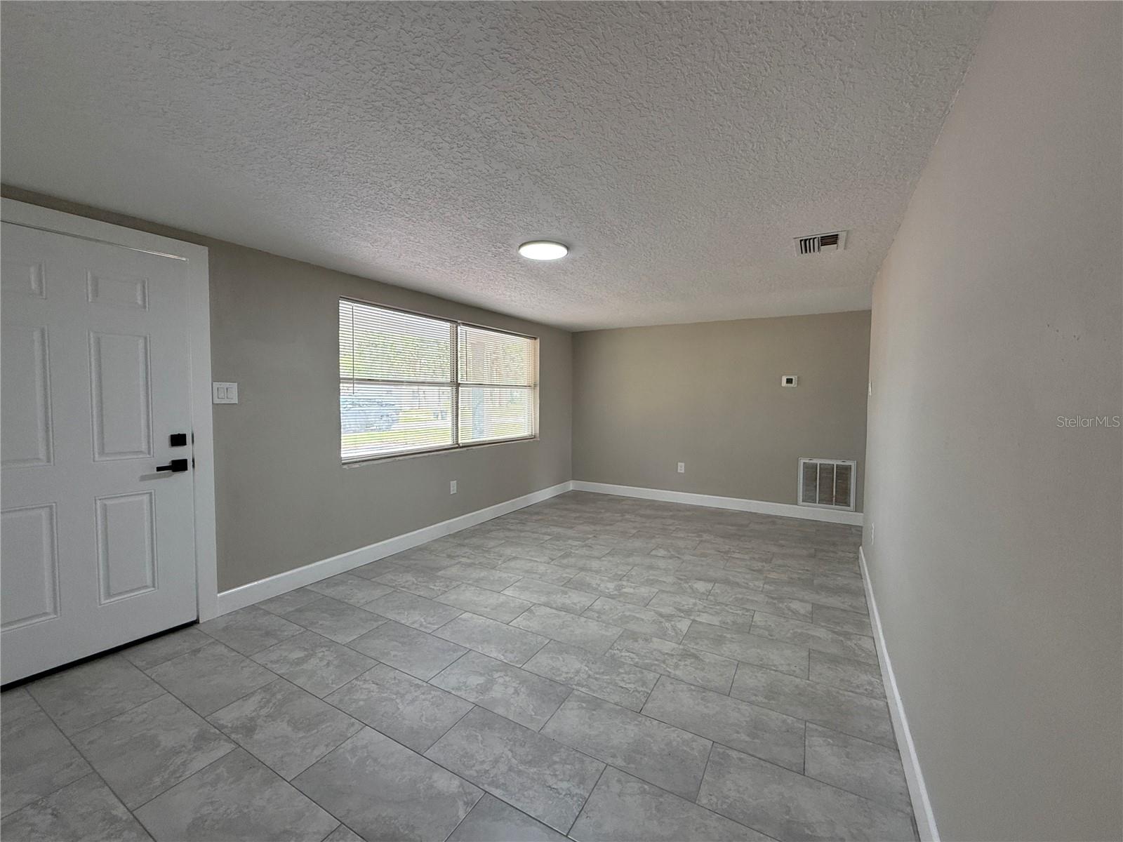 7138 PINEWOOD DR — photo 17