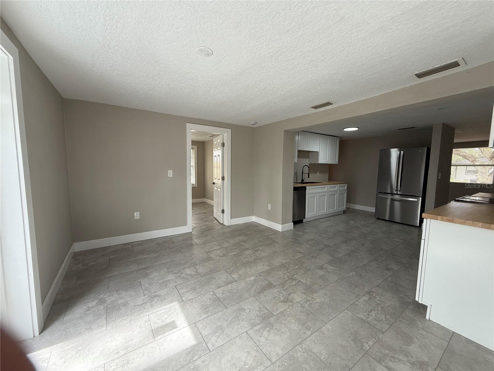 7138 PINEWOOD DR — photo 5