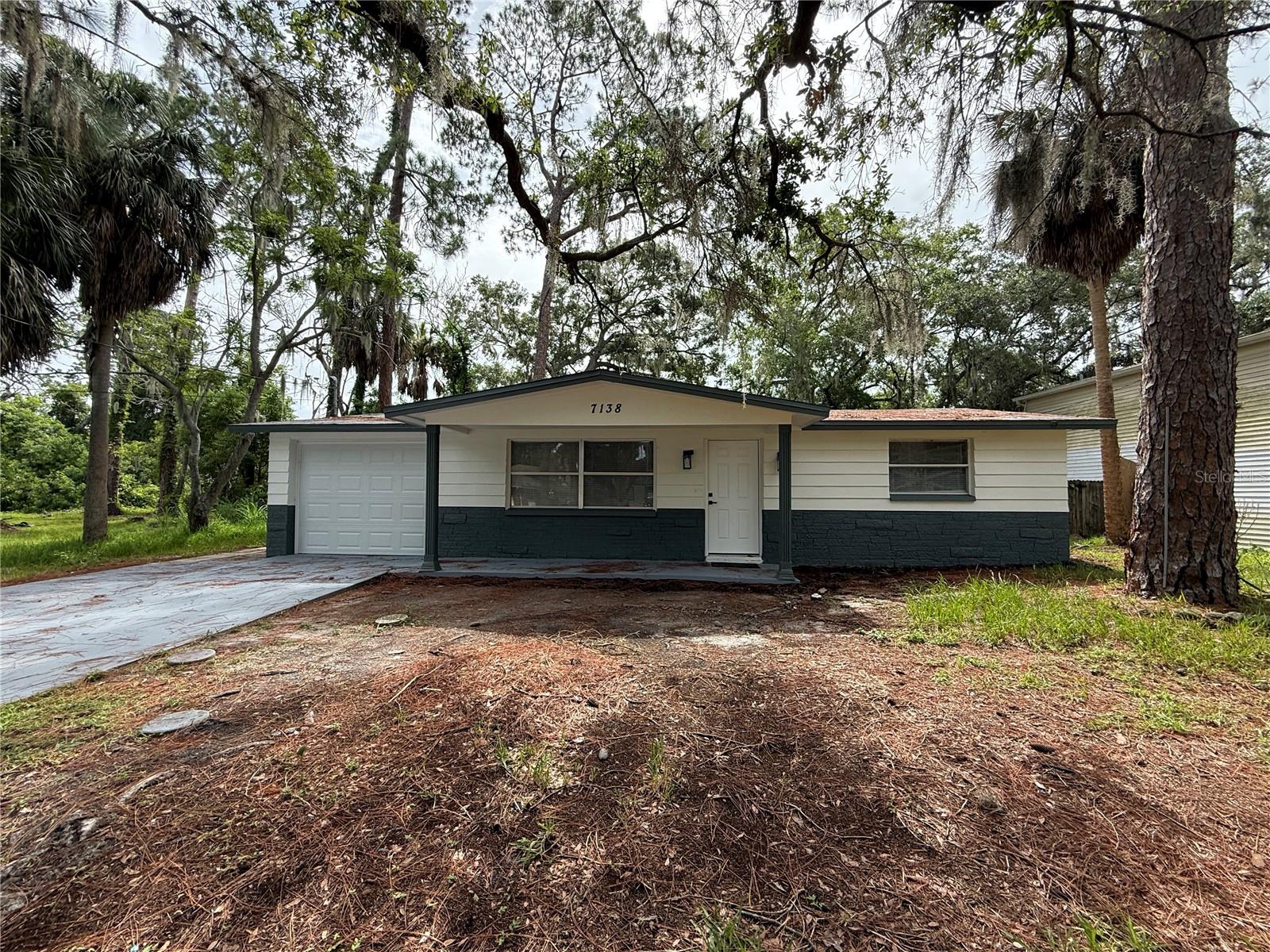 7138 PINEWOOD DR — photo 22