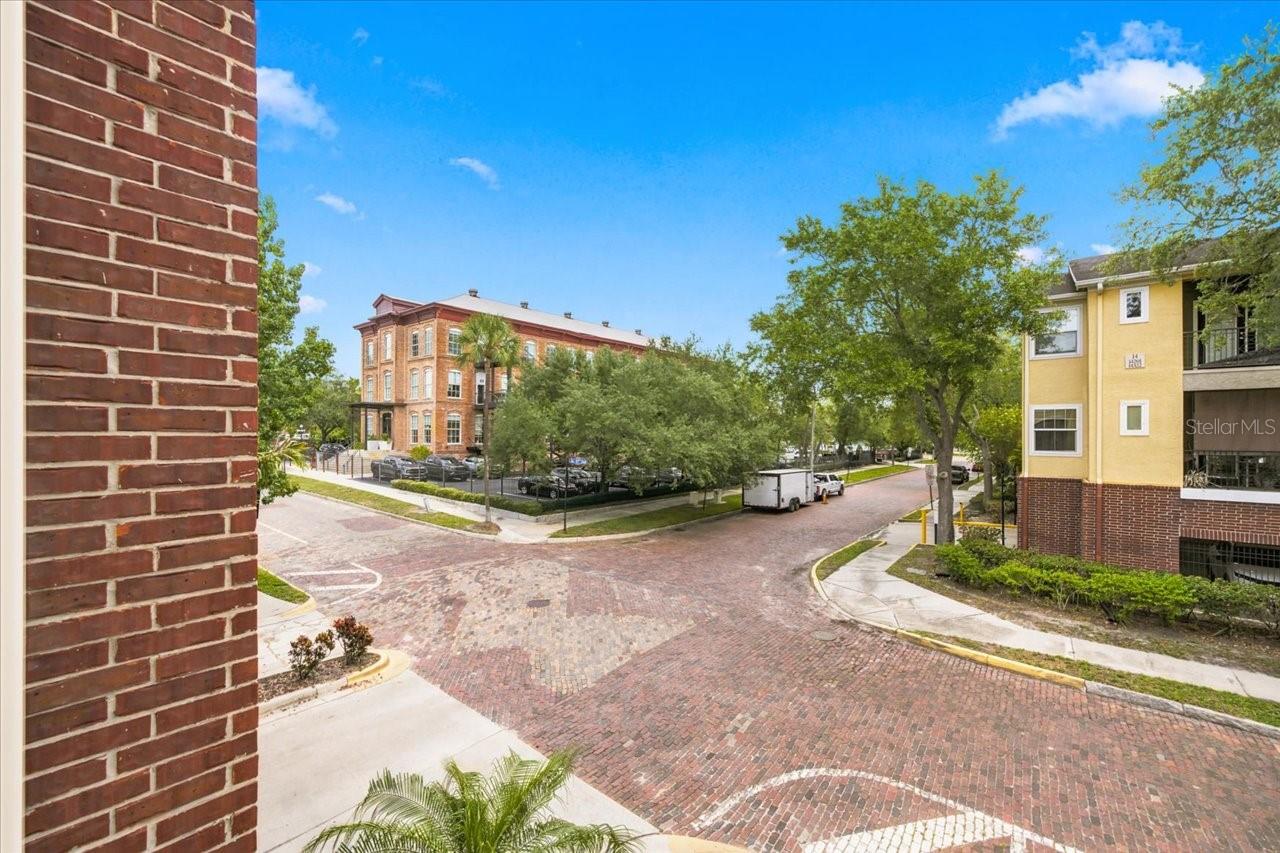1910 E PALM AVE #10205 — photo 30
