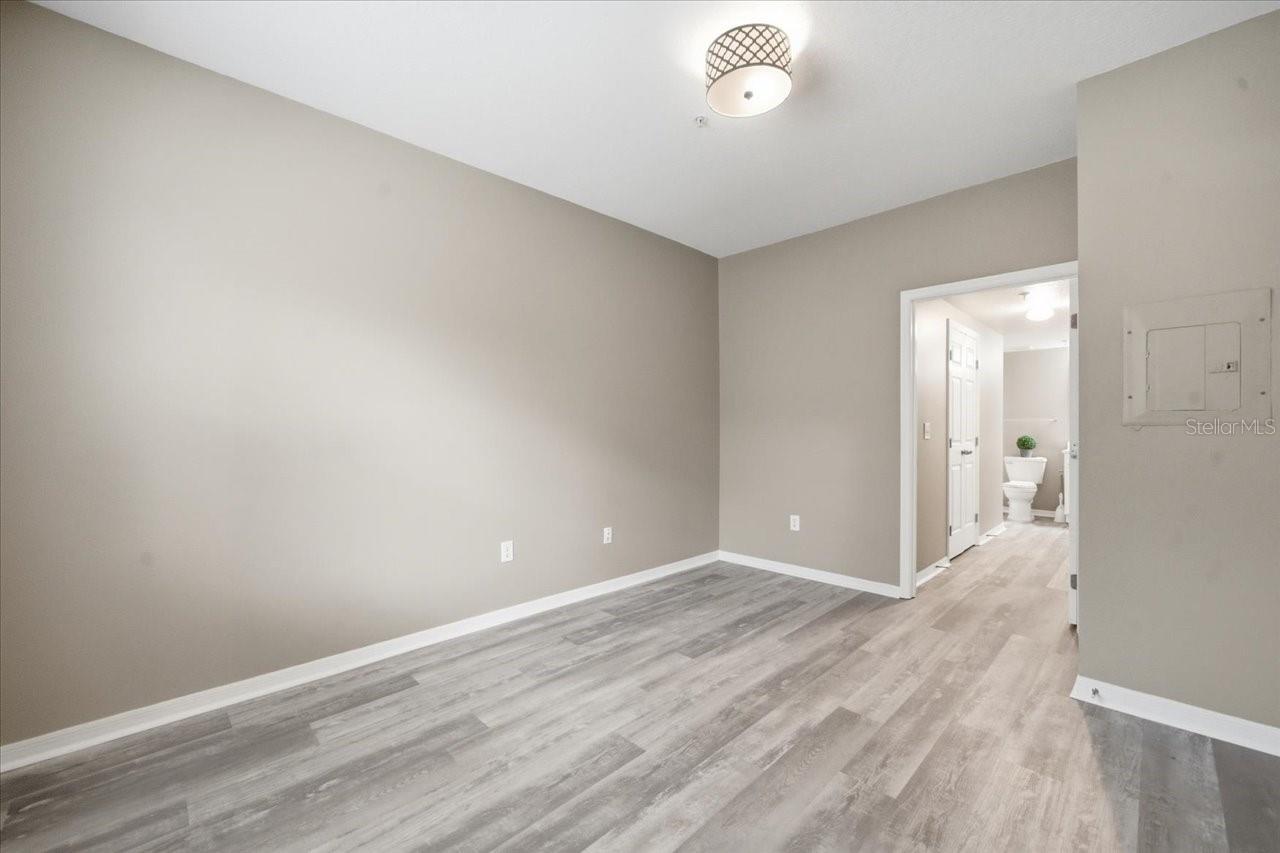 1910 E PALM AVE #10205 — photo 21