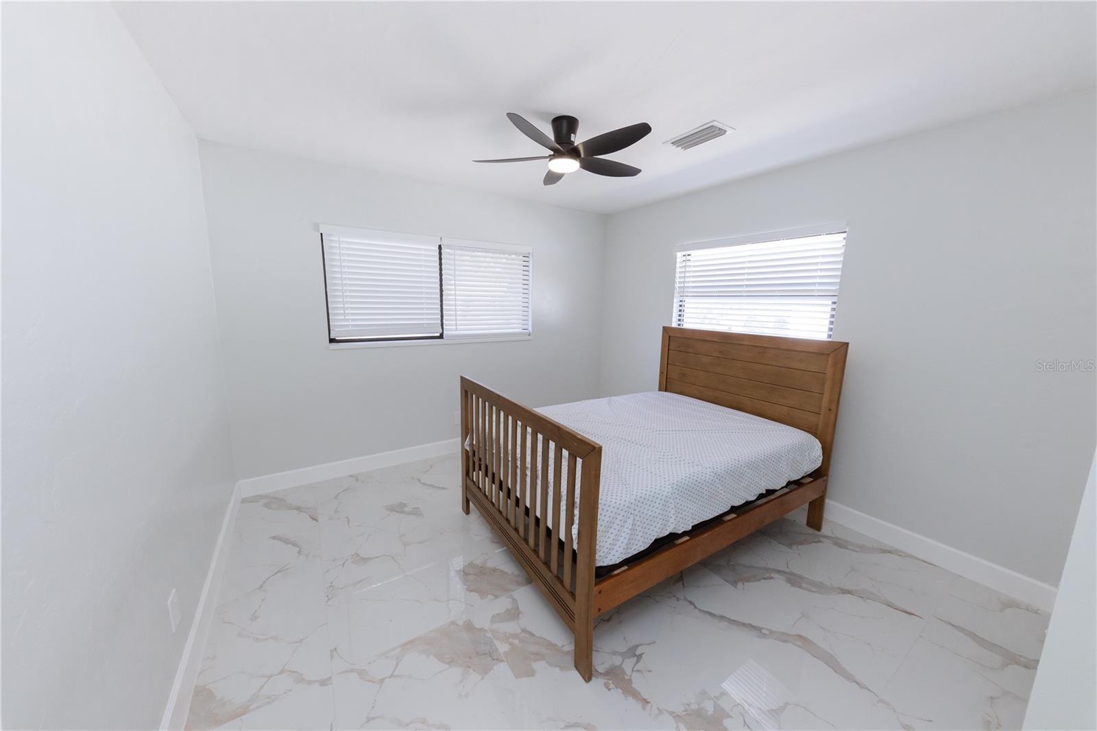 4946 DR MARTIN LUTHER KING JR ST S — photo 21