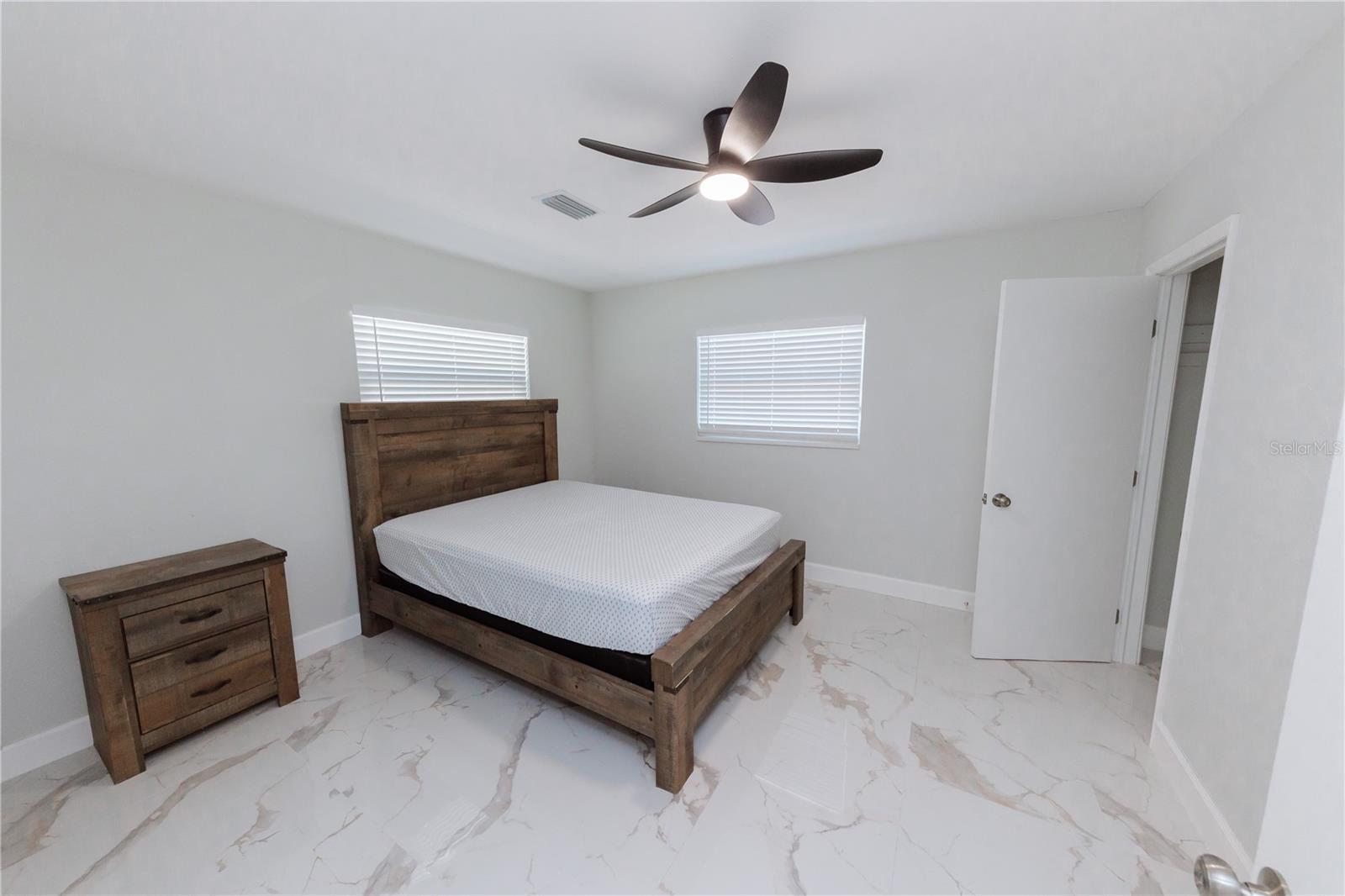 4946 DR MARTIN LUTHER KING JR ST S — photo 44