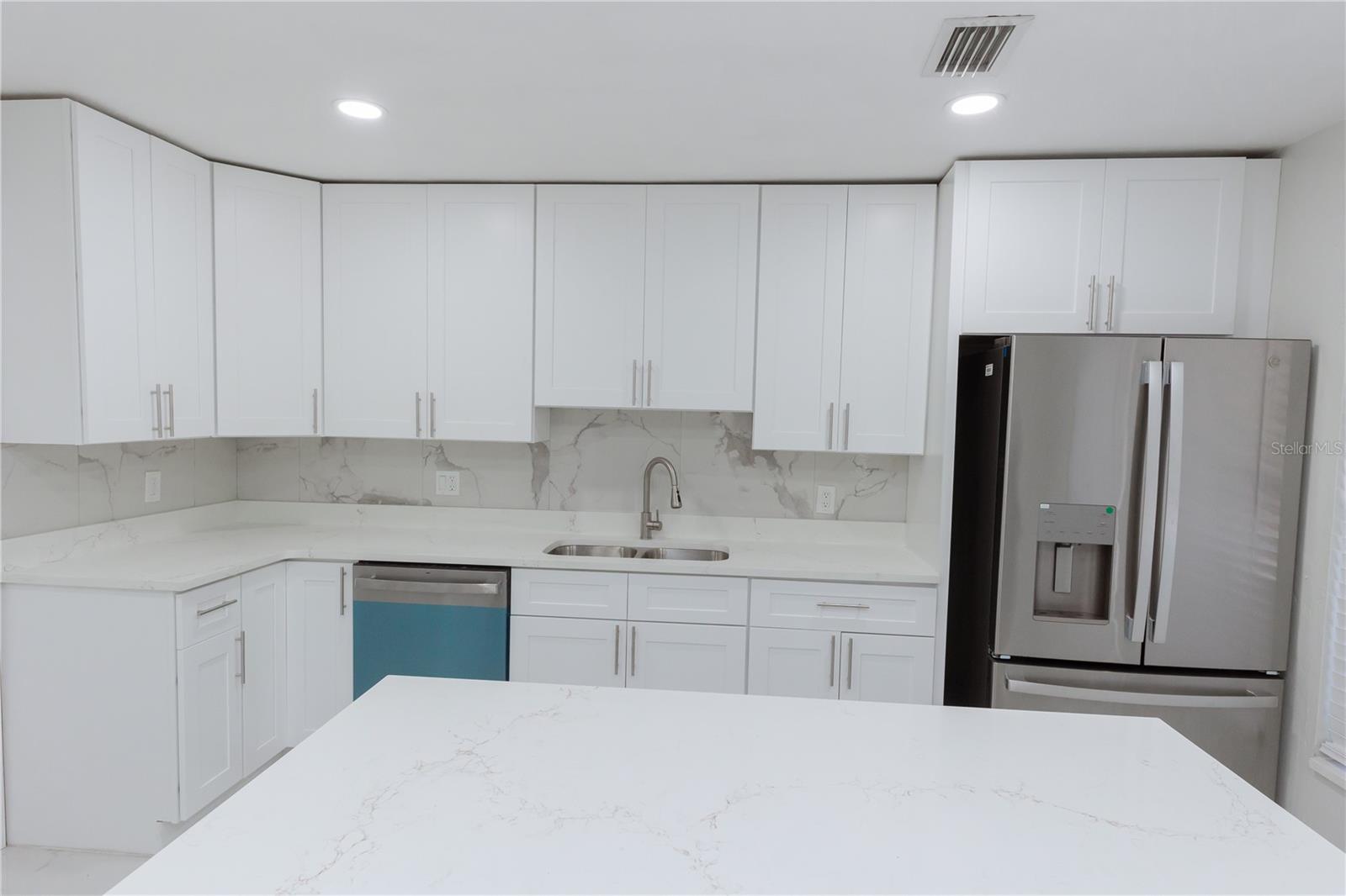 4946 DR MARTIN LUTHER KING JR ST S — photo 29